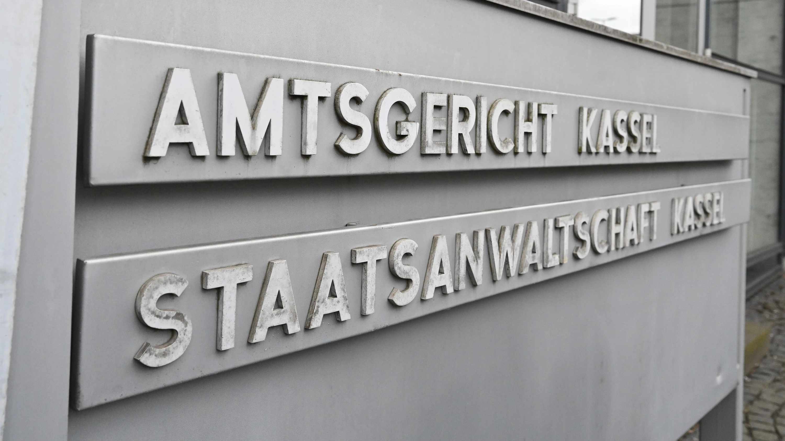 Die Staatsanwaltschaft Kassel ermittelt wegen mutmaßlicher Fälle sexualisierter Gewalt. - dpa
