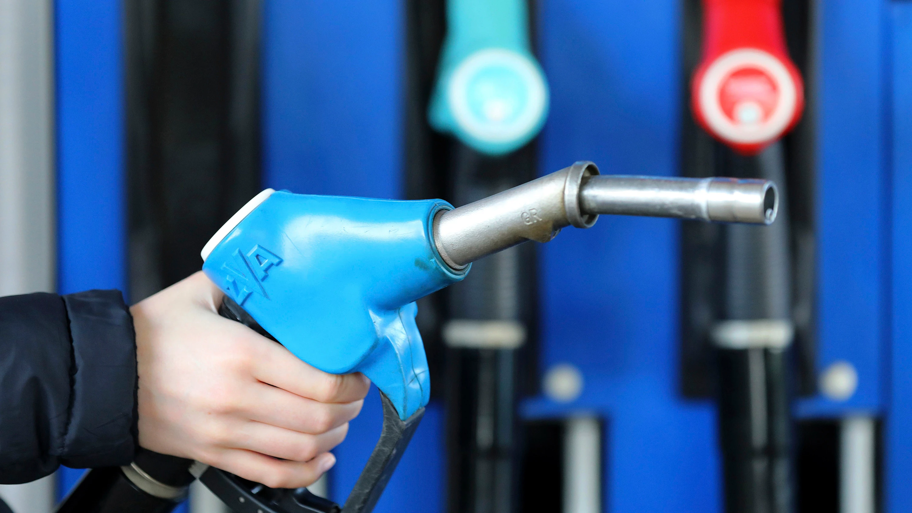 Sven Schulze: CDU-Ministerpräsident fordert neuen Tankrabatt Sven Schulze: CDU-Ministerpräsident fordert neuen Tankrabatt