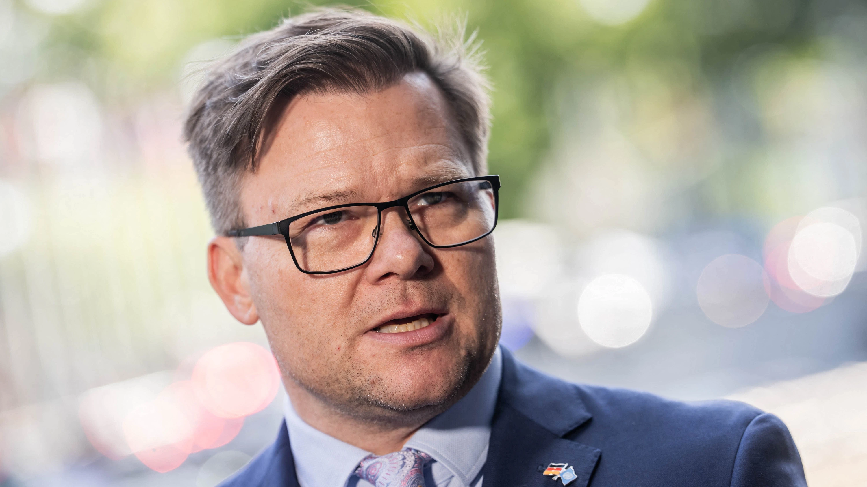 Bild: Deutschland-Liveblog: E-Auto-Prämie seit Mai an 100.000 Haushalte ausgezahlt