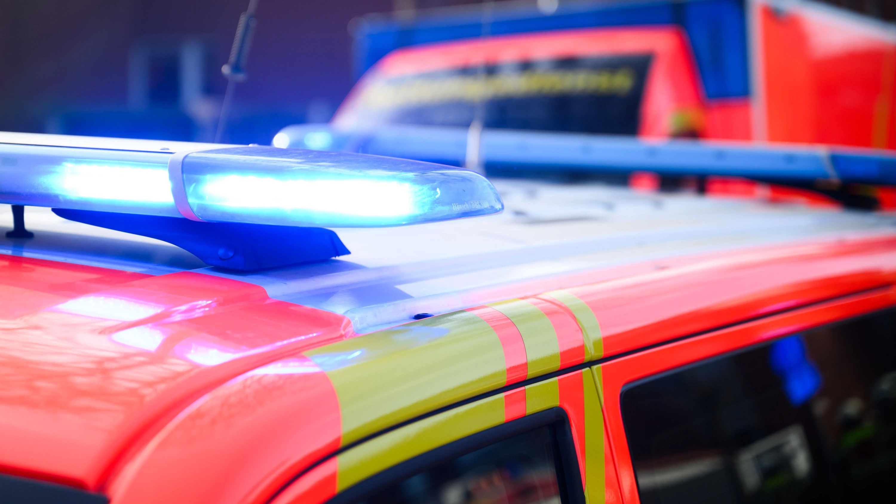Bei Fritzlar: Fahrerflucht mit drei Promille – Radfahrerin lebensgefährlich verletzt