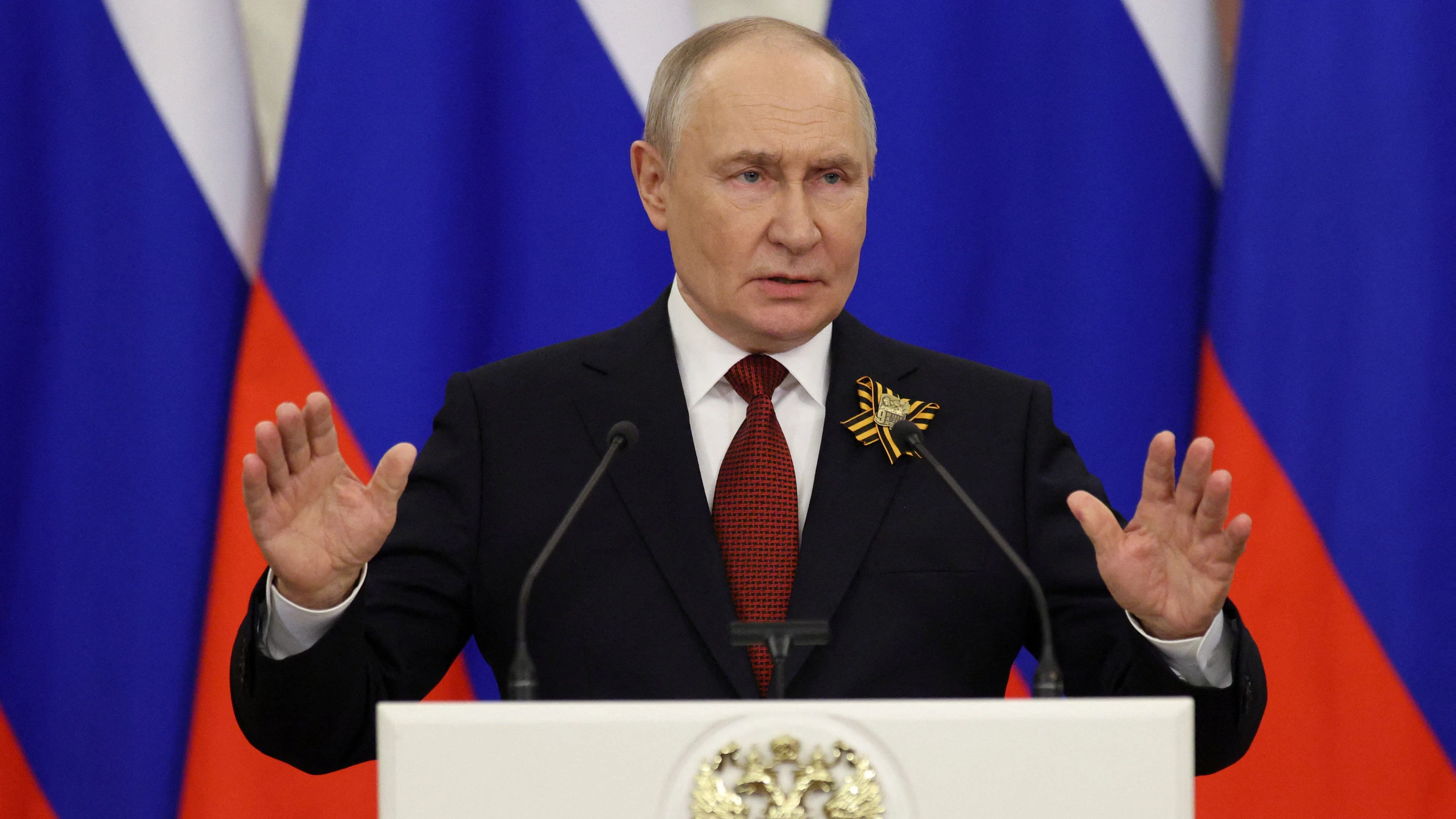 Liveblog Ukrainekrieg: Putin: „Wer sich mit mir treffen will, muss nach Moskau kommen“