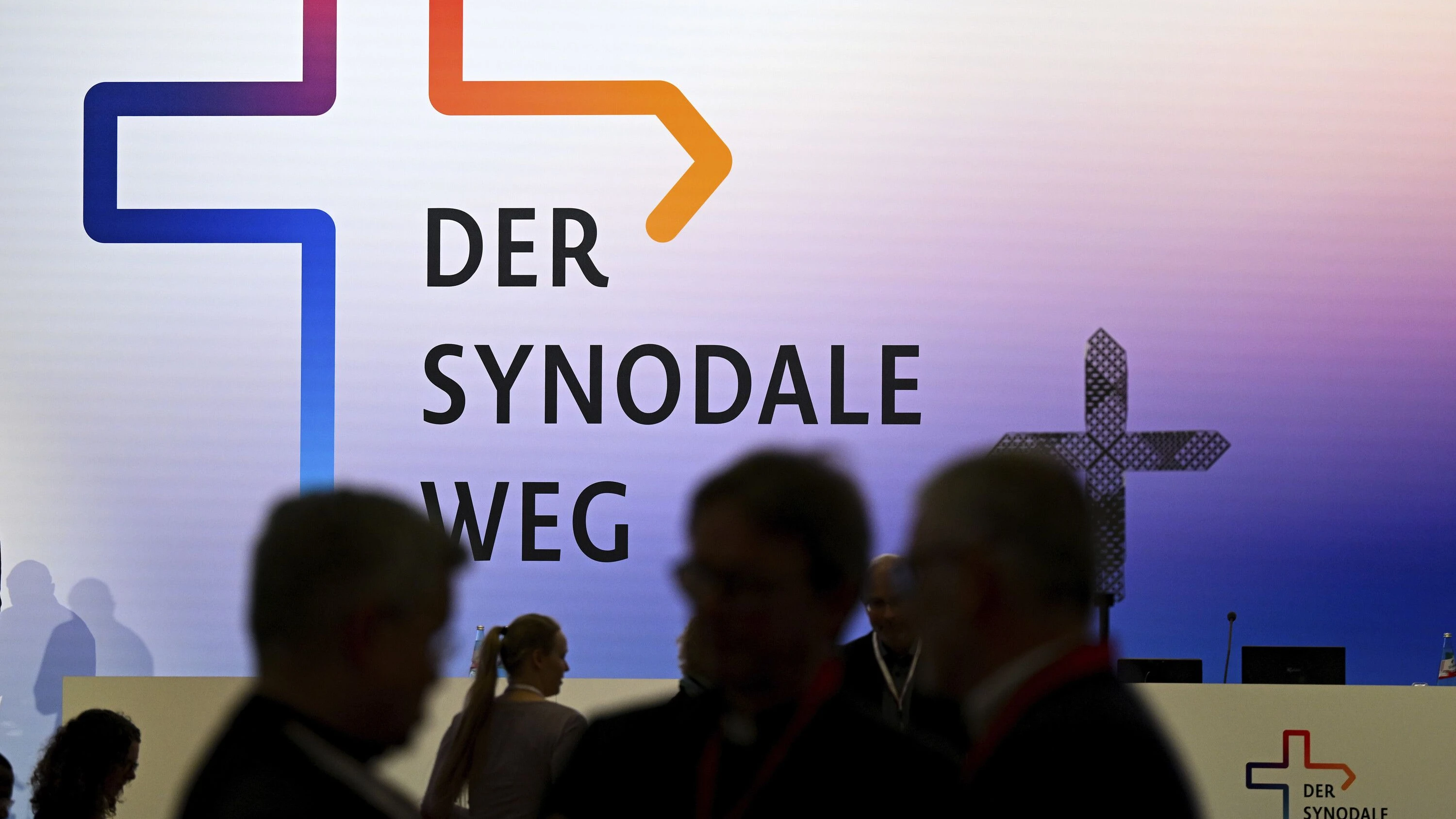 Fünf Jahre Streit mit Rom: Satzung für Synodalkonferenz verabschiedet Fünf Jahre Streit mit Rom: Satzung für Synodalkonferenz verabschiedet