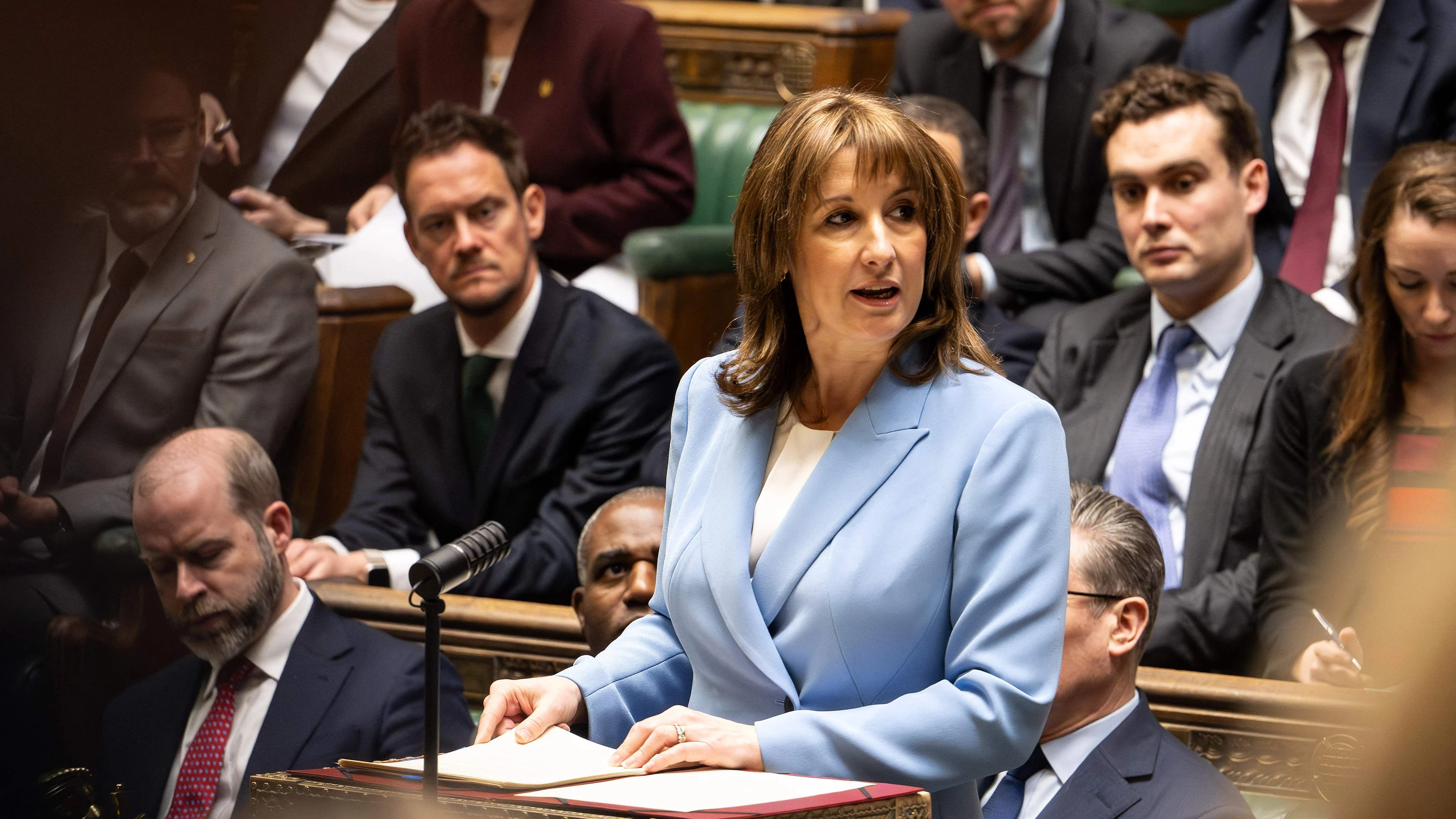 Großbritannien: Jugend ohne Arbeit - aber mit höherem Mindestlohn?