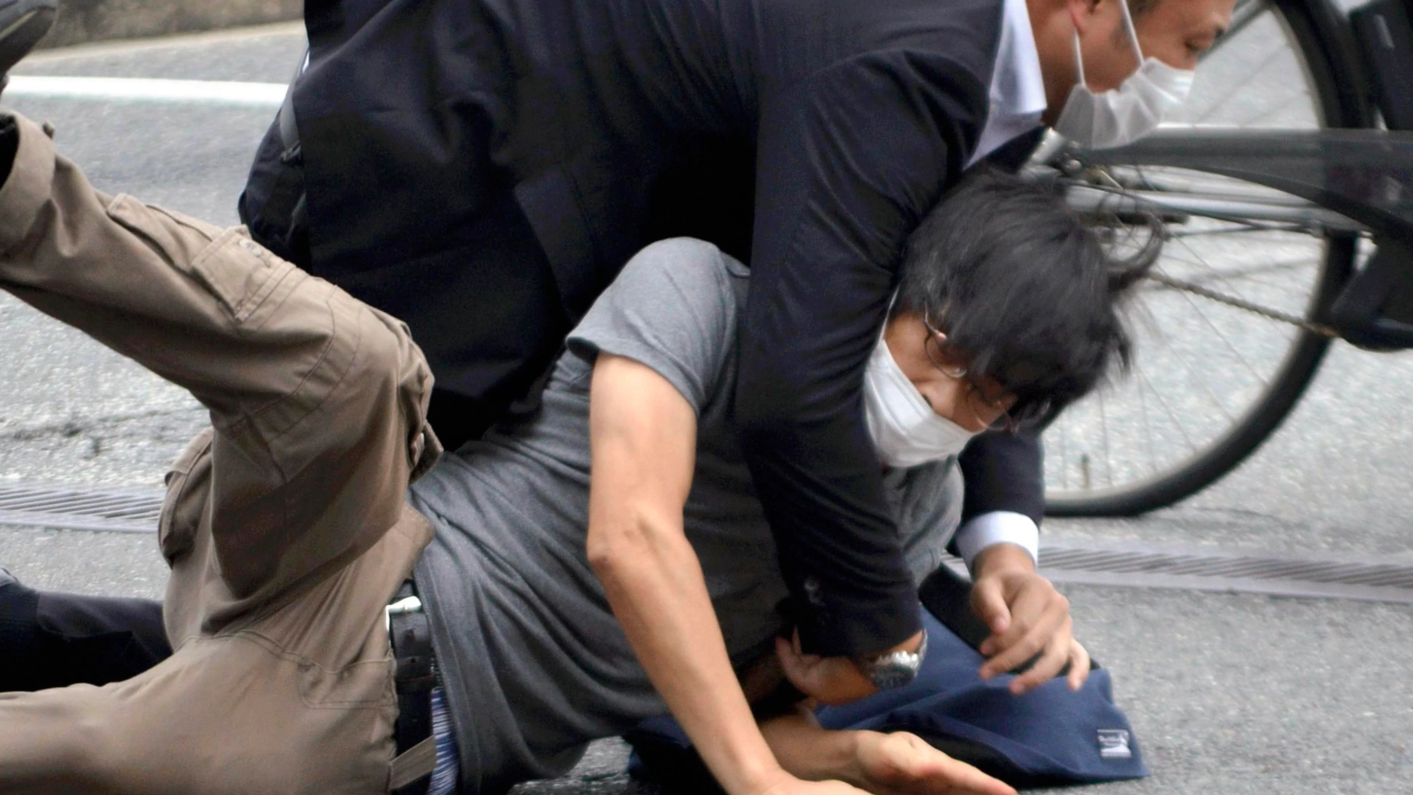 Mord 2022 in Japan: Lebenslange Haft für Abe-Attentäter