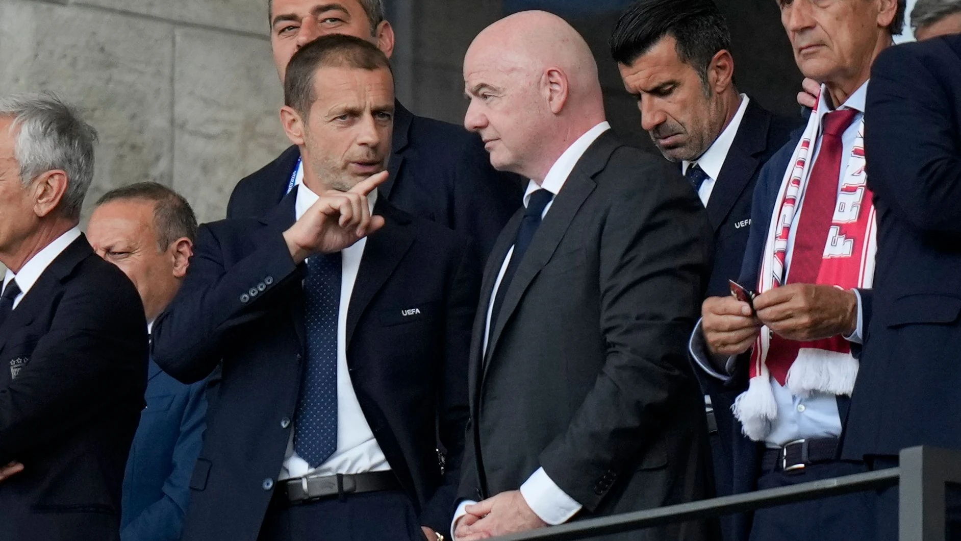 „schäbigeR Deal“: UEFA entzieht Infantino ihr Vertrauen