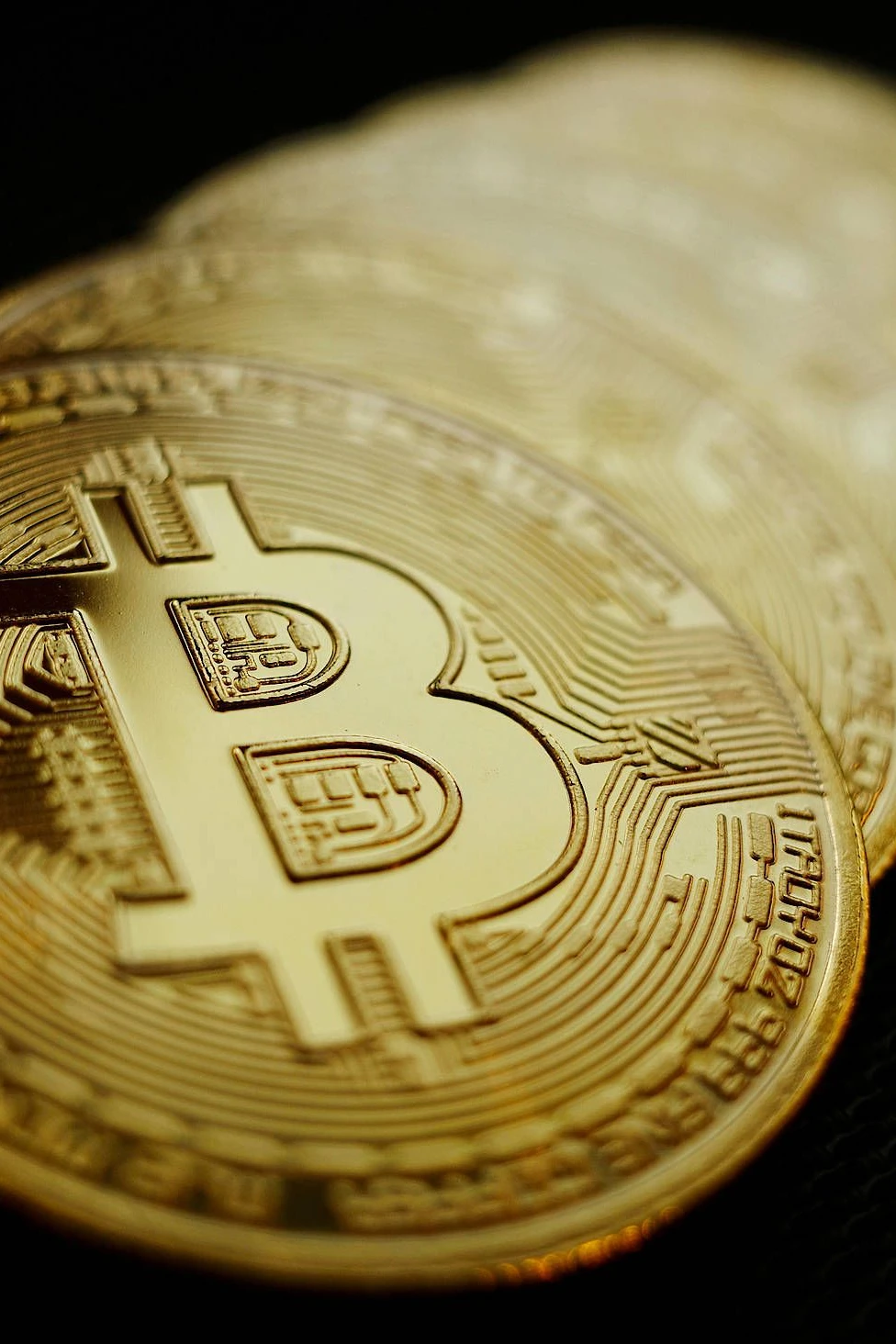 Gefahr oder seriöse Geldanlage? Was hinter der Kryptowährung Bitcoin steckt  | FAZ