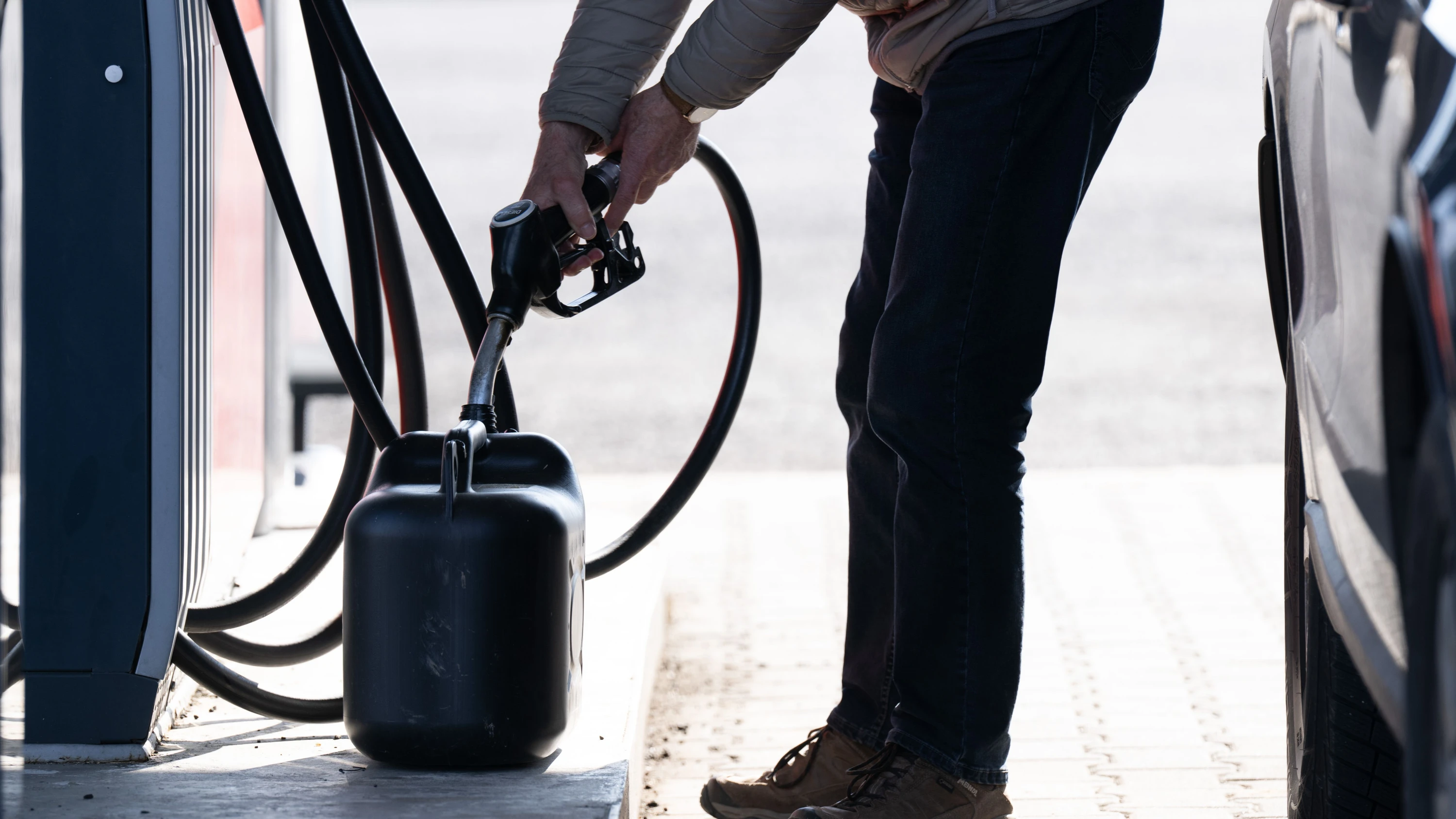 Teurer Sprit: Zu viel Angst vor dem Benzinpreis