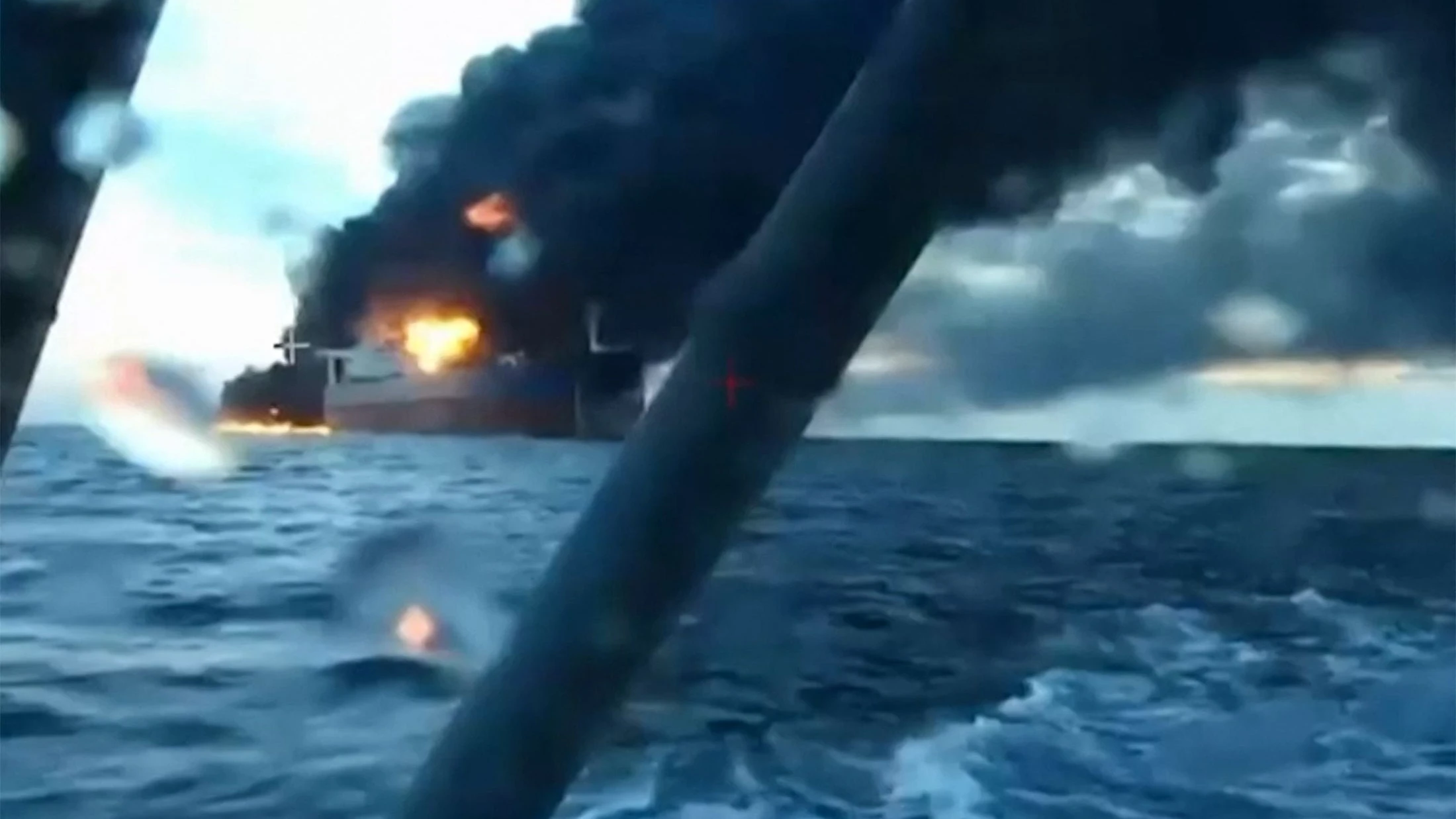 Krieg in der Ukraine: Ukraine attackiert russisches Kriegschiff im Kaspischen Meer