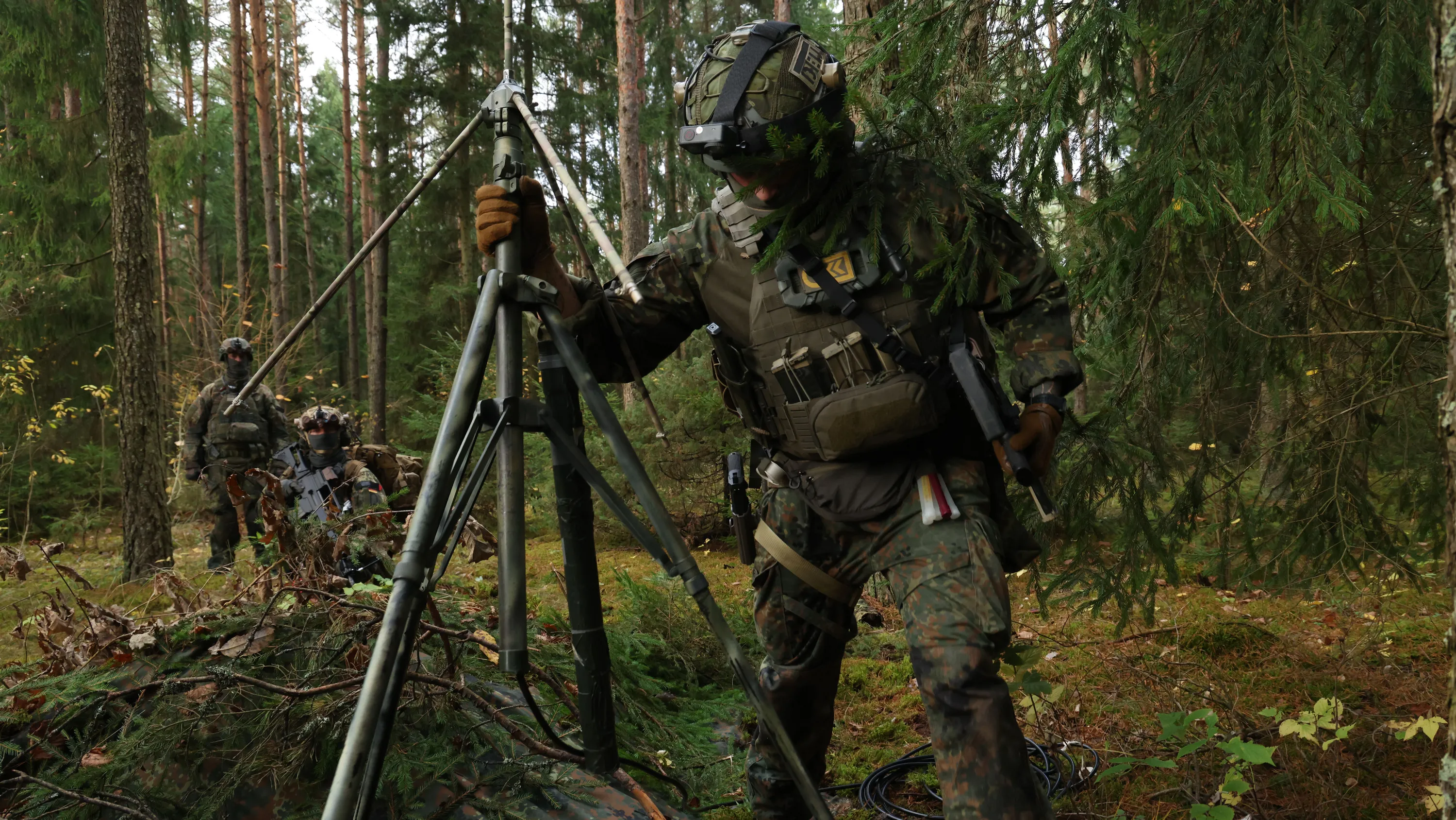 Elektronischer Kampf: Mit den Russen kann die Bundeswehr nicht mithalten Elektronischer Kampf: Mit den Russen kann die Bundeswehr nicht mithalten