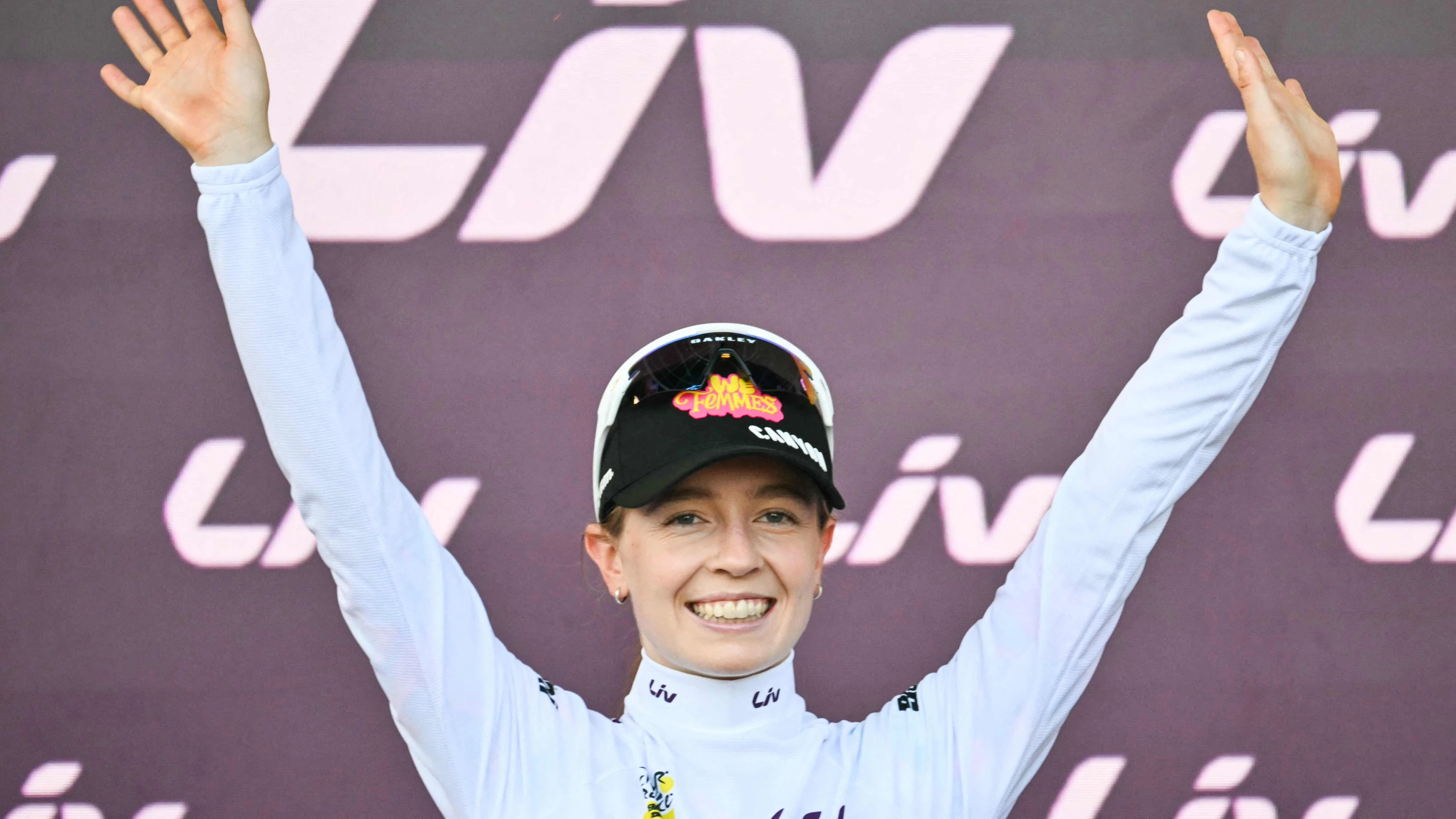 Erster Start, erstes gewonnenes Trikot: Antonia Niedermaier gewann bei der Tour de France das Jersey der besten Nachwuchsfahrerin. - AFP