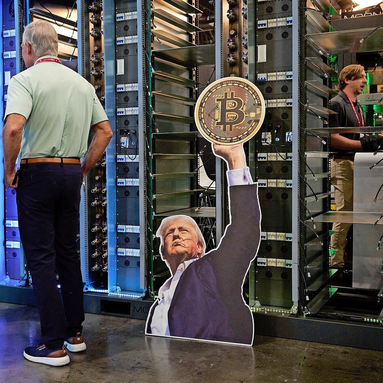 Trump macht Ernst bei Krypto: Bitcoin auf Rekordhoch | FAZ