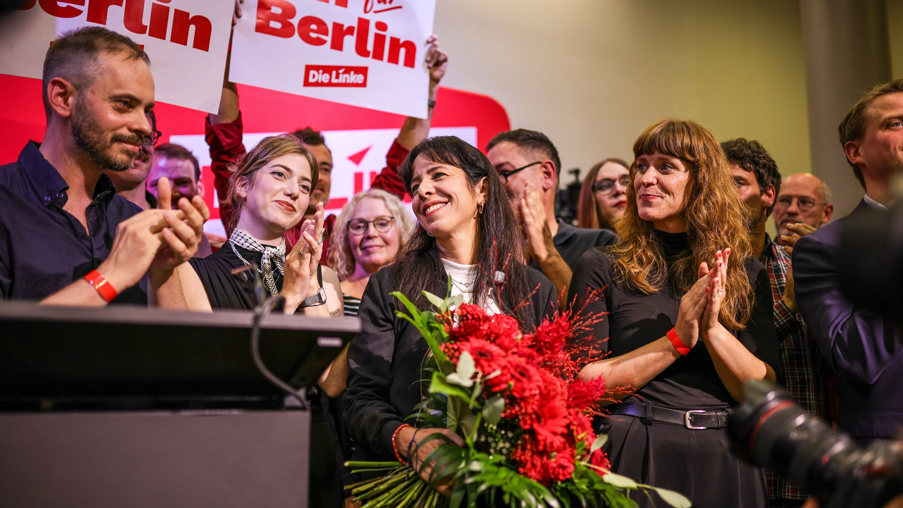 Elif Eralp auf dem Landesparteitag der Linken in Berlin am 25. September - Omer Messinger