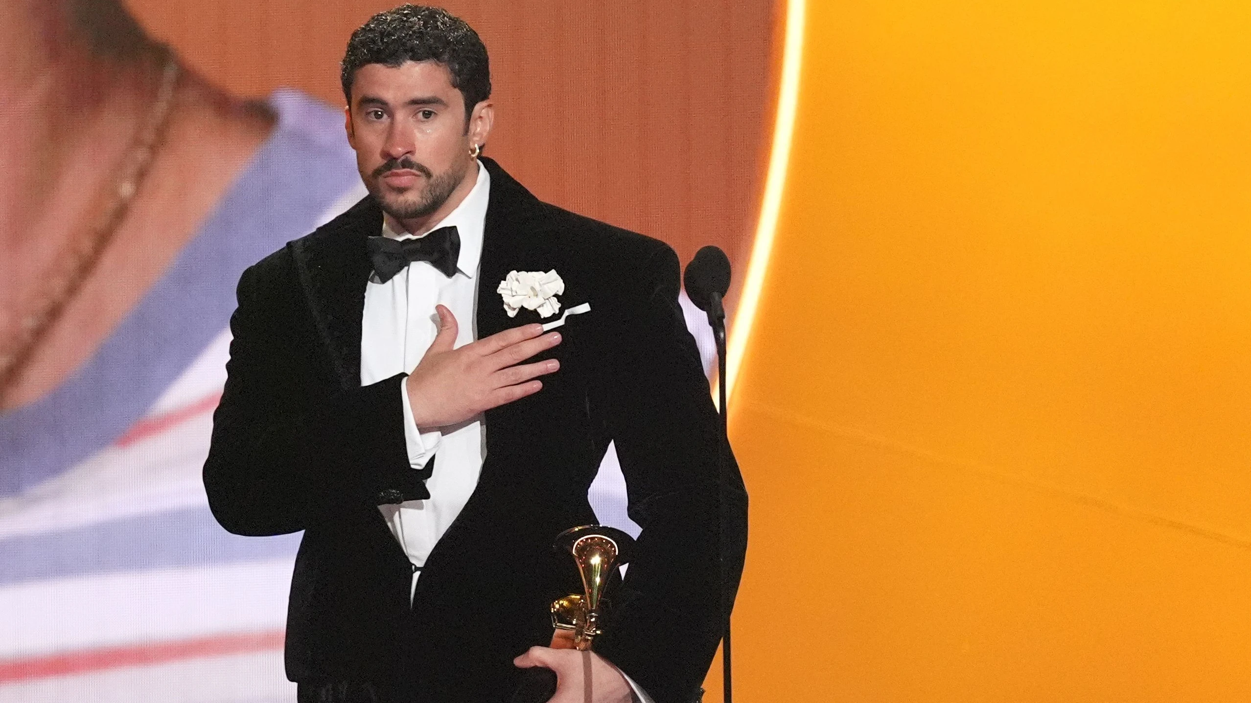 Grammy Awards: Grammys für Bad Bunny und den Dalai Lama – Proteste gegen ICE