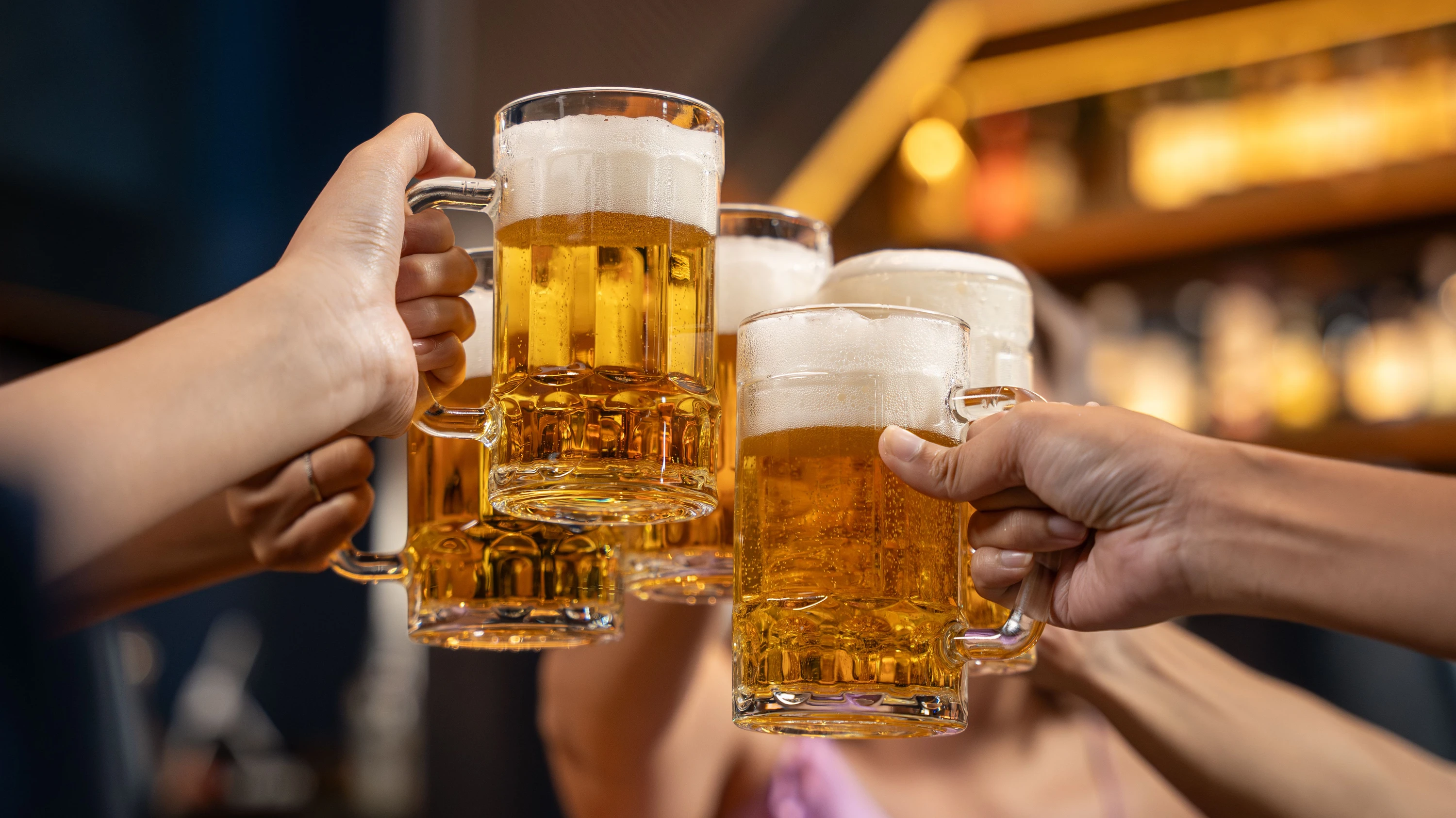 Gesund bleiben: Diese fünf Faktoren erhöhen das Krebsrisiko stark