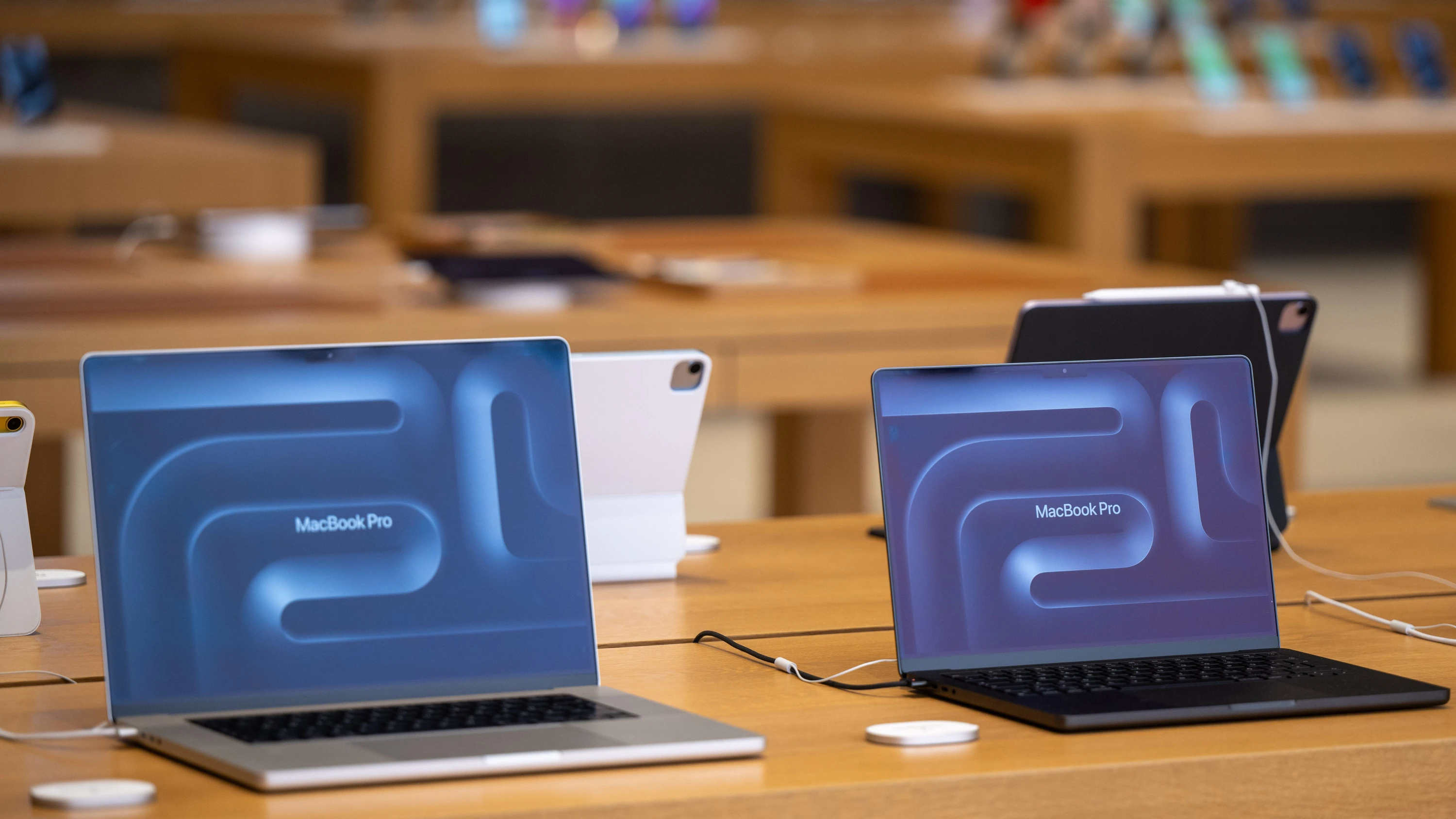 Business-Ticker: Apple erhöht Preise für MacBooks und iPads
