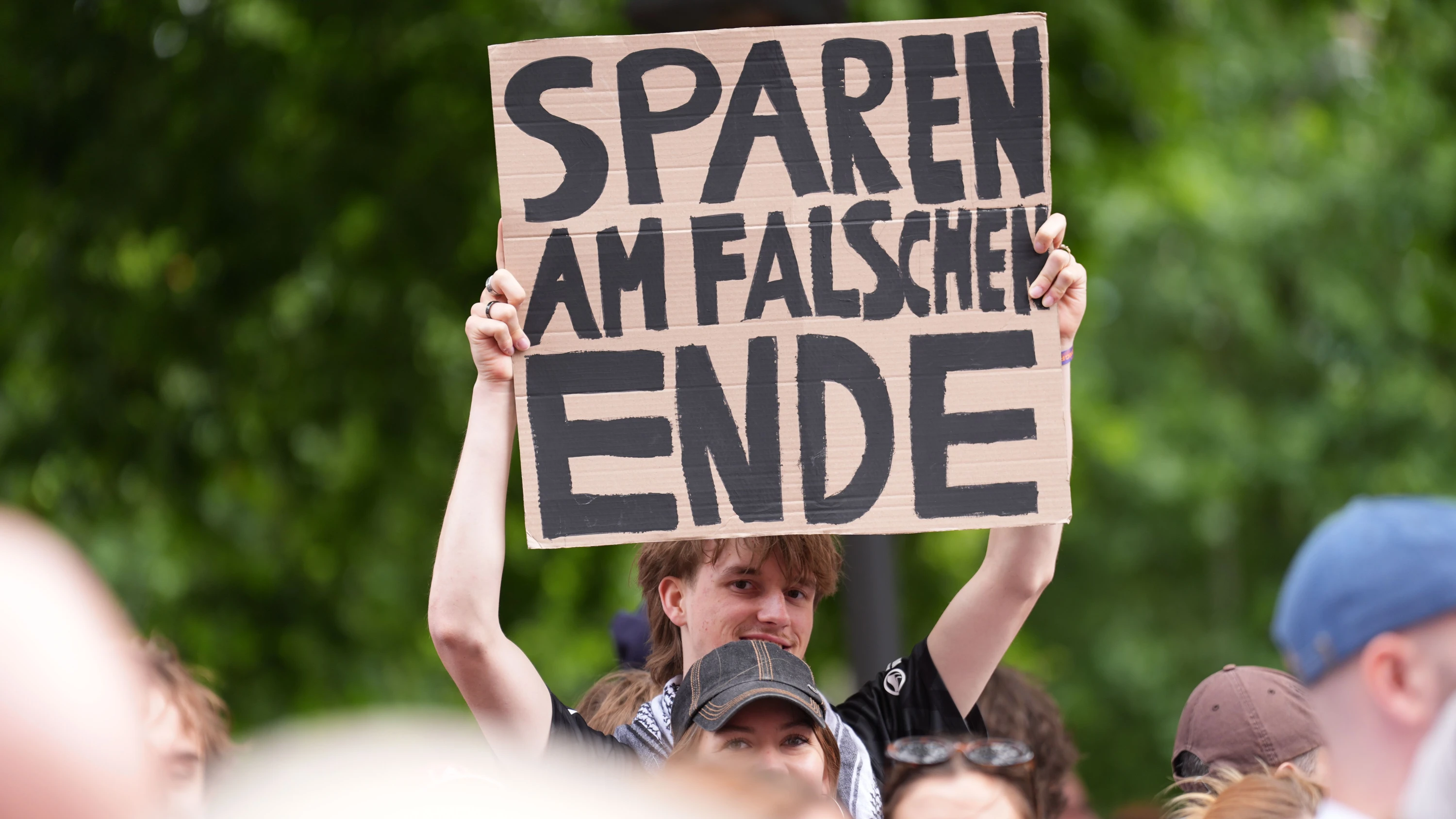 Daten des Sozialministeriums: 1431 Milliarden Euro für Soziales