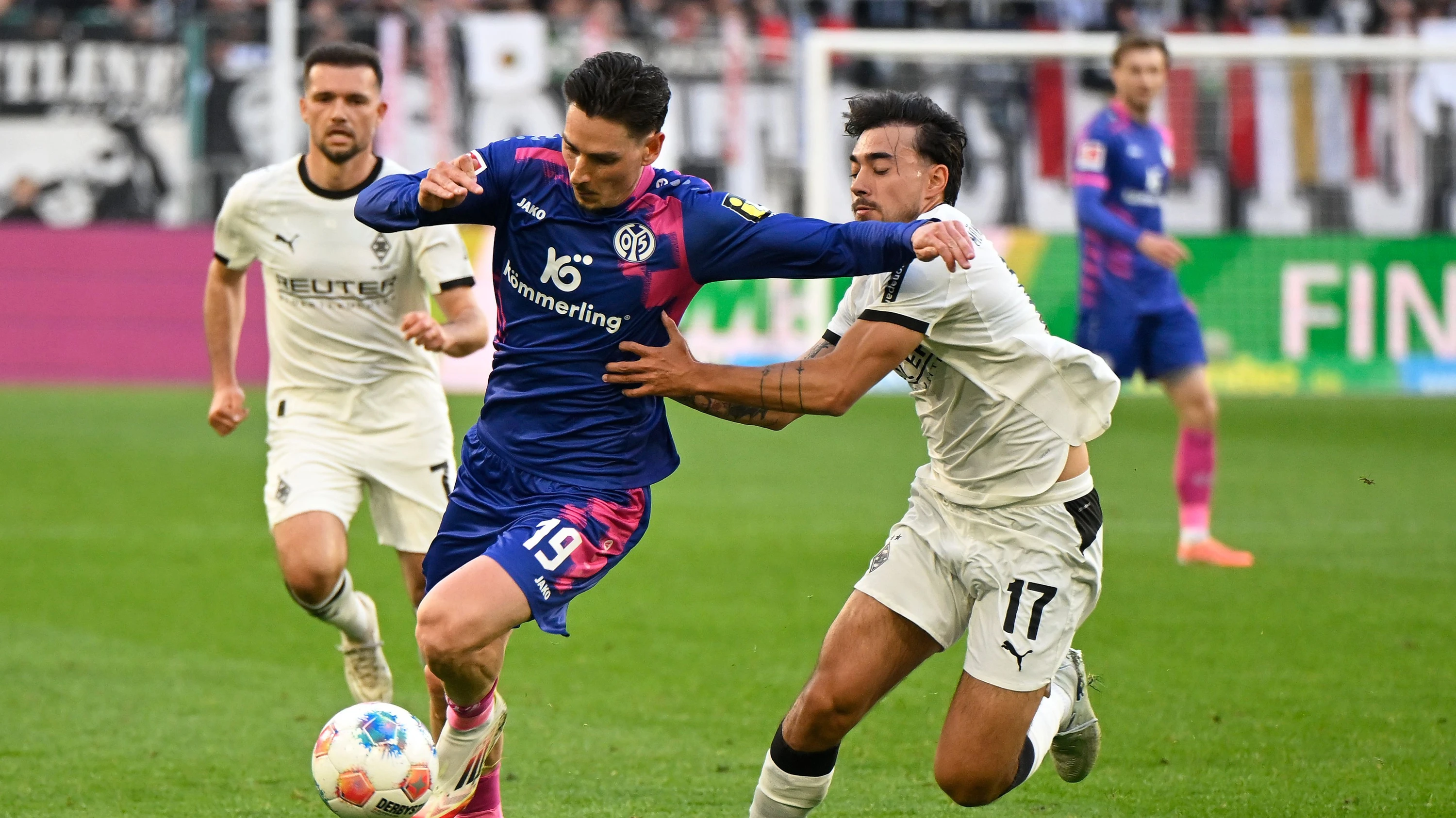 Später Ausgleich: Mainz schockt Gladbach mit der letzten Aktion des Spiels