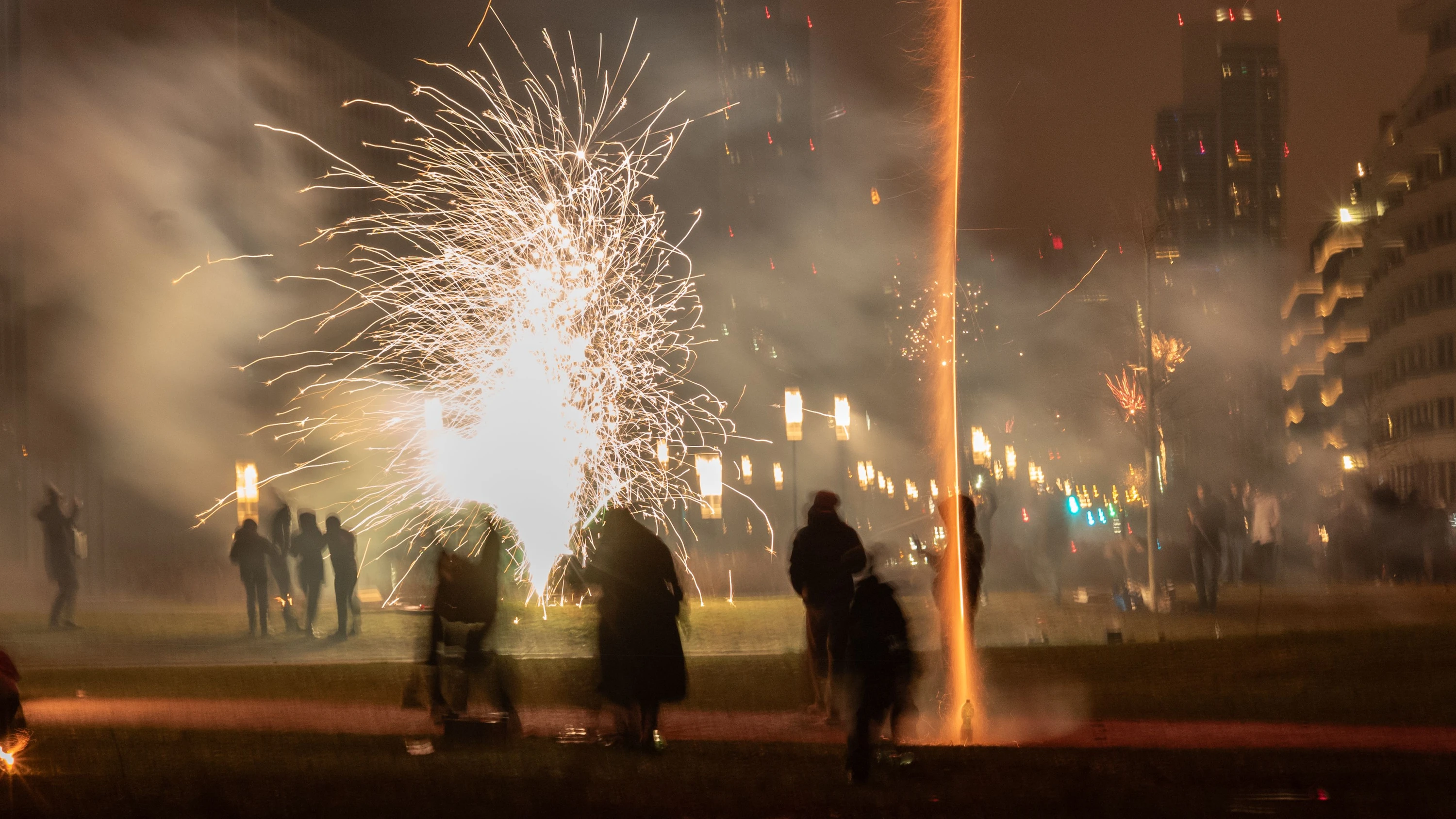 Frankfurt und Wiesbaden: Städte rüsten sich für die Silvesternacht
