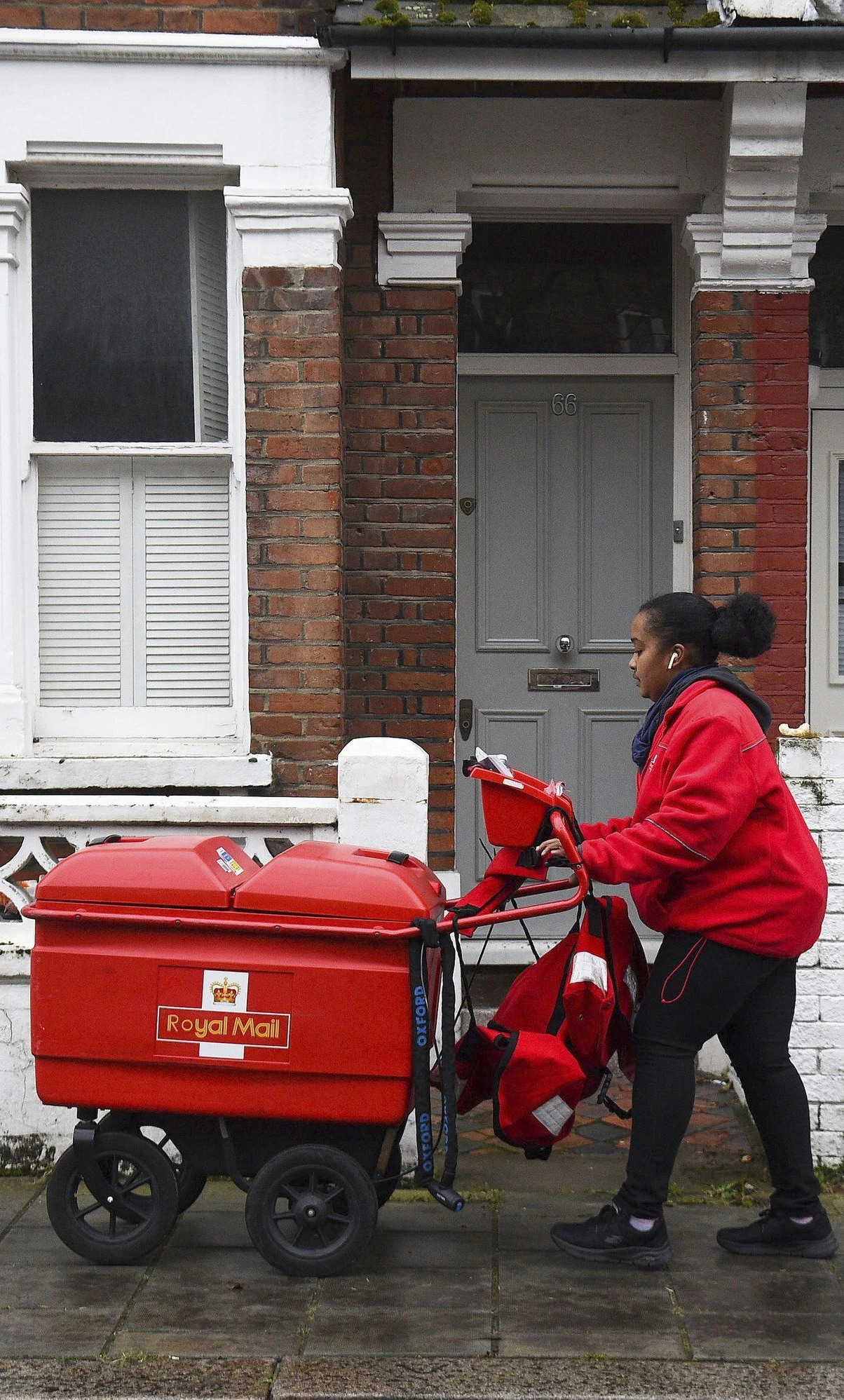 Russische Hacker erpressen Royal Mail | FAZ