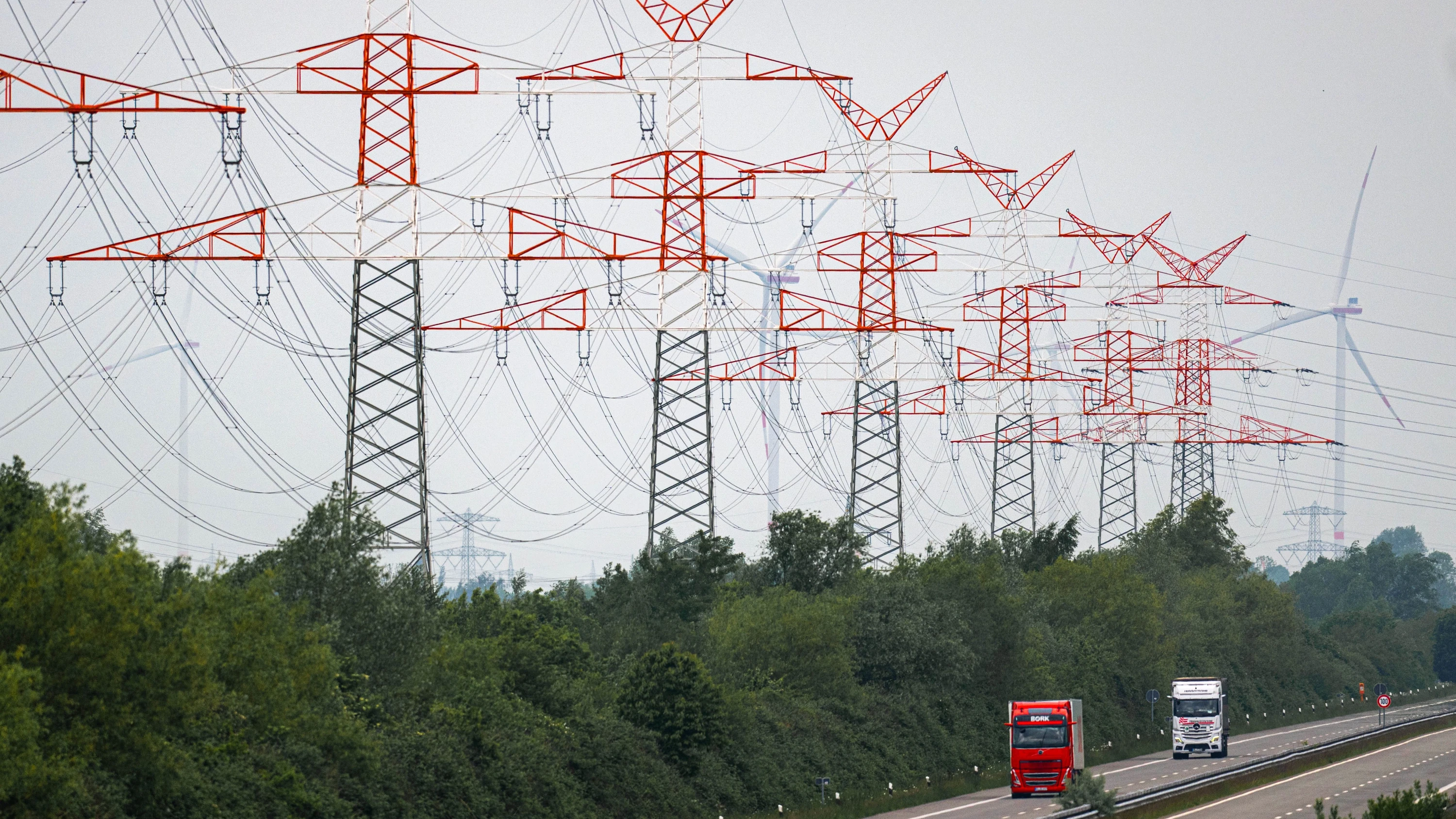 Stromnetze: Europaparlament zündet den Genehmigungsturbo Stromnetze: Europaparlament zündet den Genehmigungsturbo