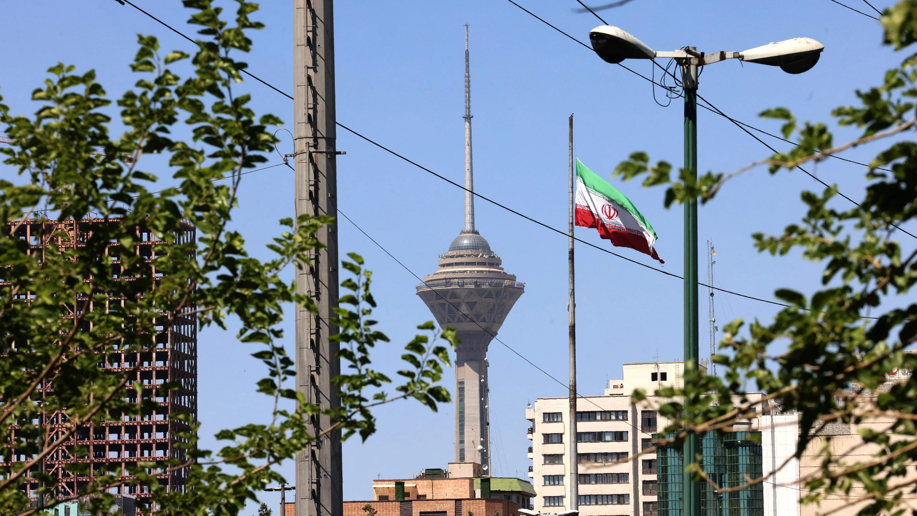 Brief aus dem Irankrieg: Jeder in seinem eigenen Schweigen Brief aus dem Irankrieg: Jeder in seinem eigenen Schweigen