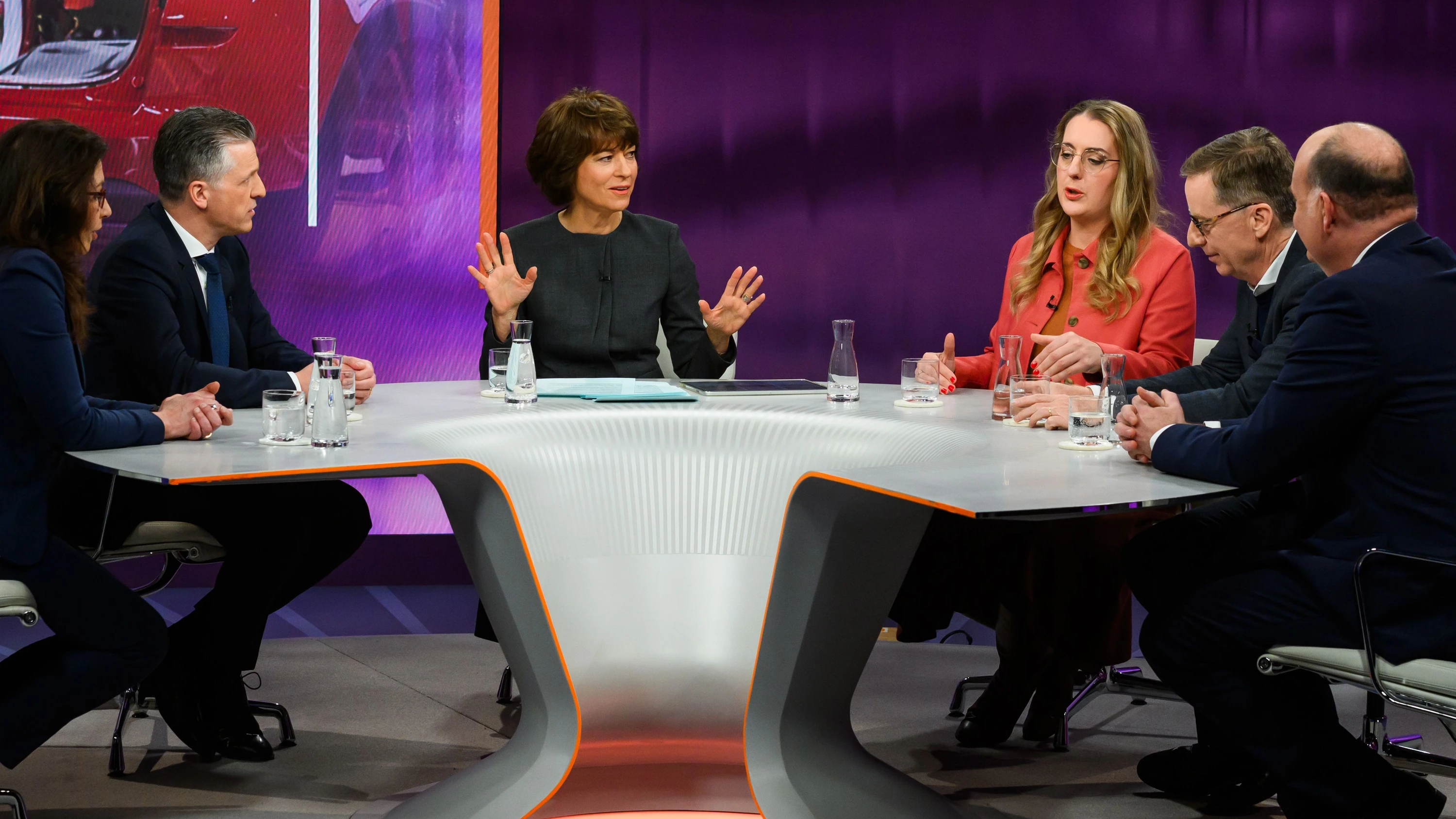 TV-Kritik Maybrit Illner: Das Empörungsritual in der Talkshow-Runde