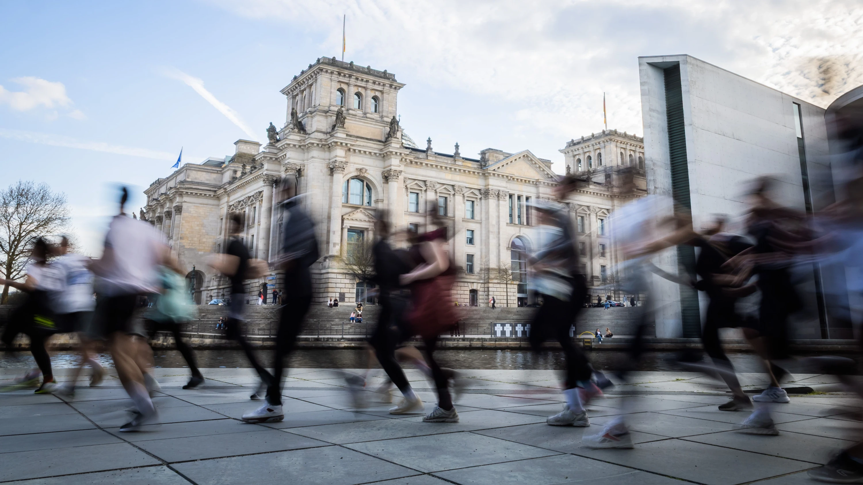 Hektische Gesetze: Karlsruhe schützt vor Torheit nicht