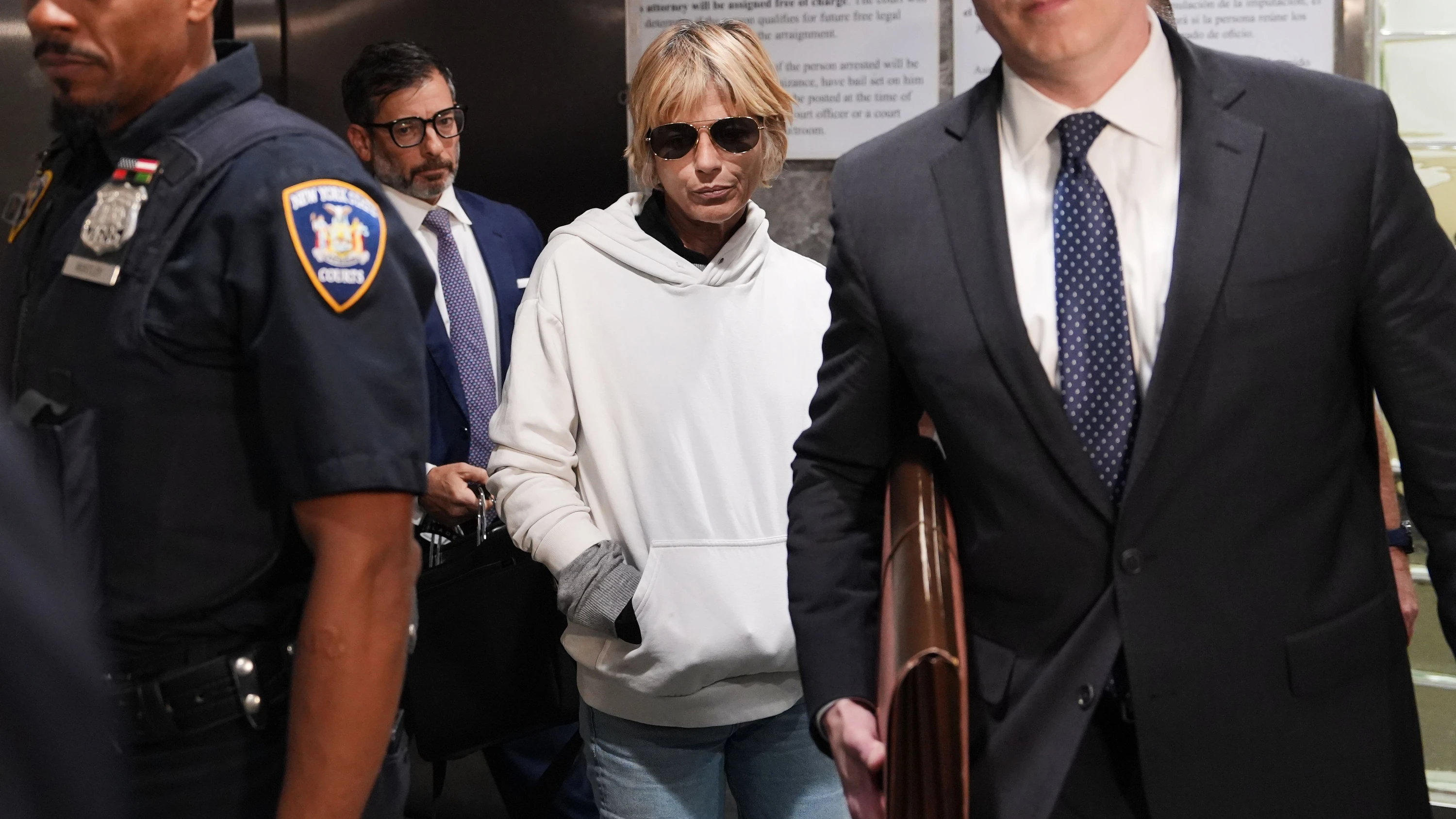 Selma Blair nach Festnahme vor Gericht – Angriff auf Crew