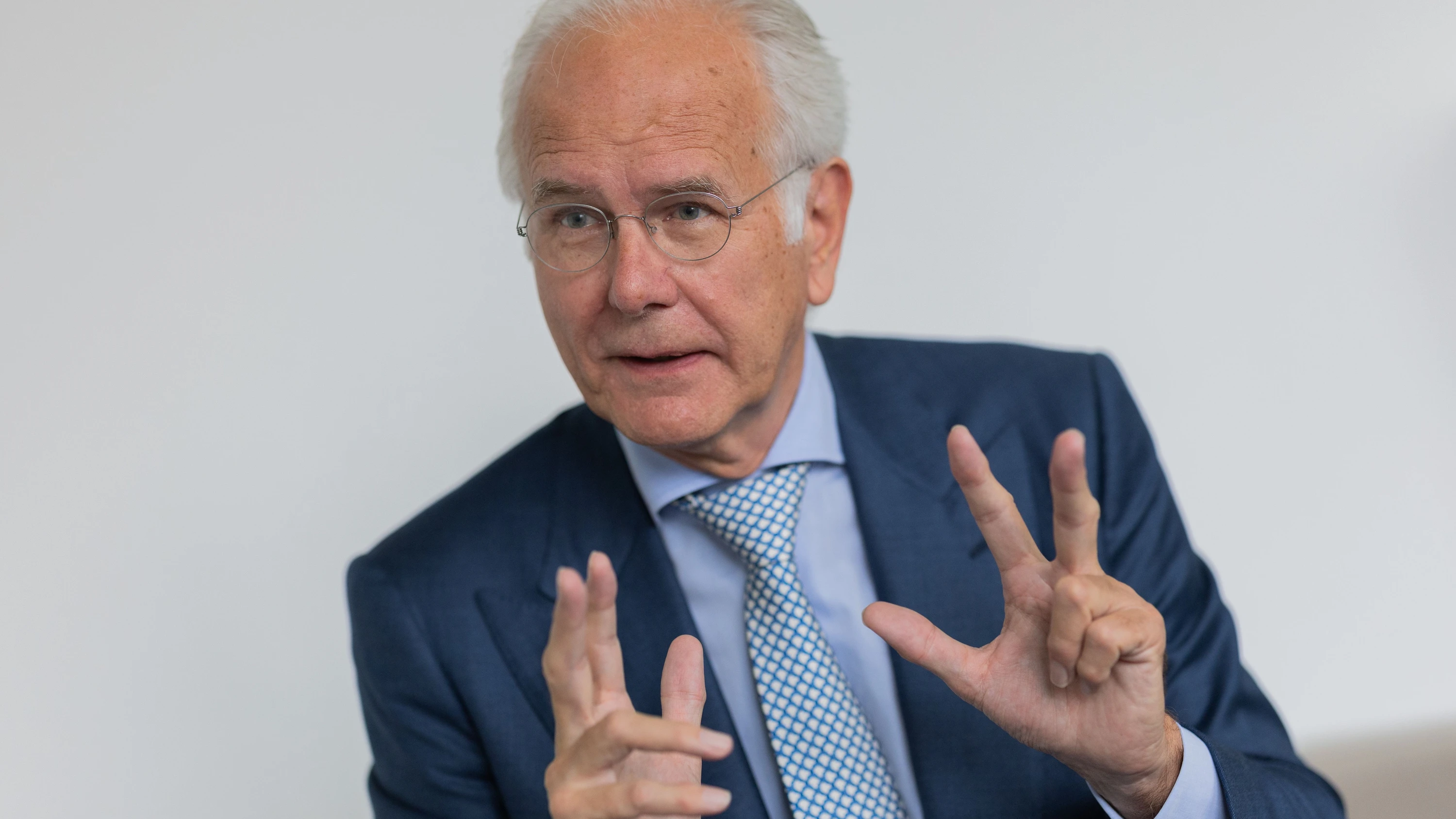 Harald Schmidt: „Ich esse so gut wie nie Brötchen“