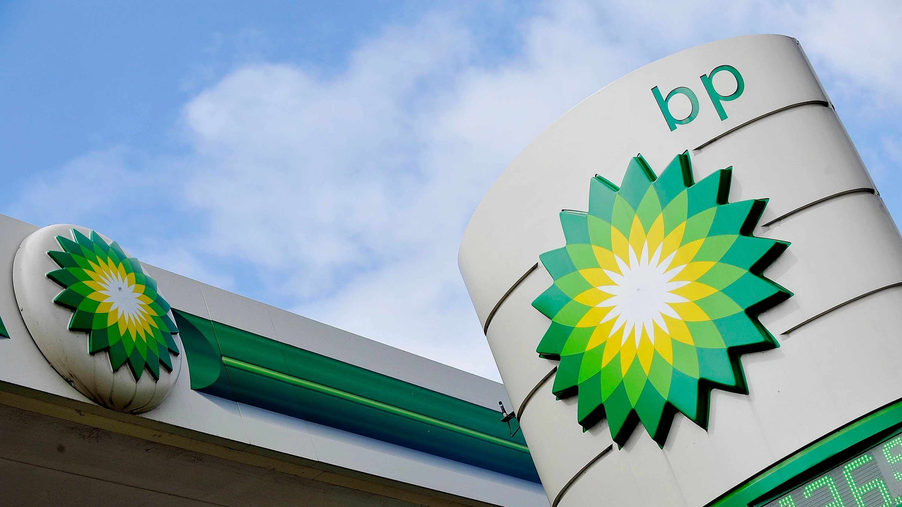 Rekordstände: Ölpreisschock treibt Kurse der Energiekonzerne