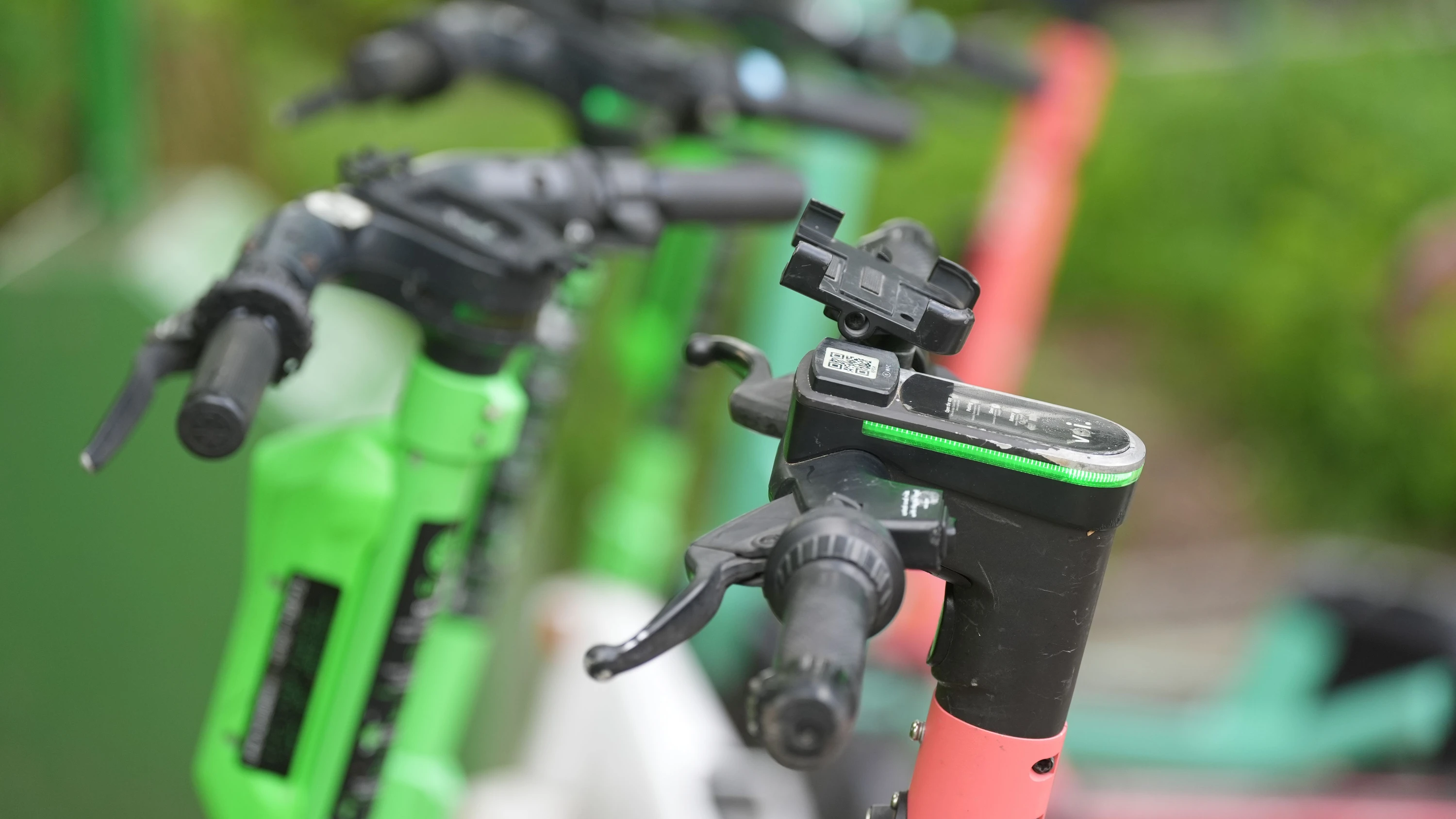 Bild: Rhein-Main-Liveblog: Florstadt: E-Scooter-Fahrer nach Zusammenstoß mit Auto schwer verletzt