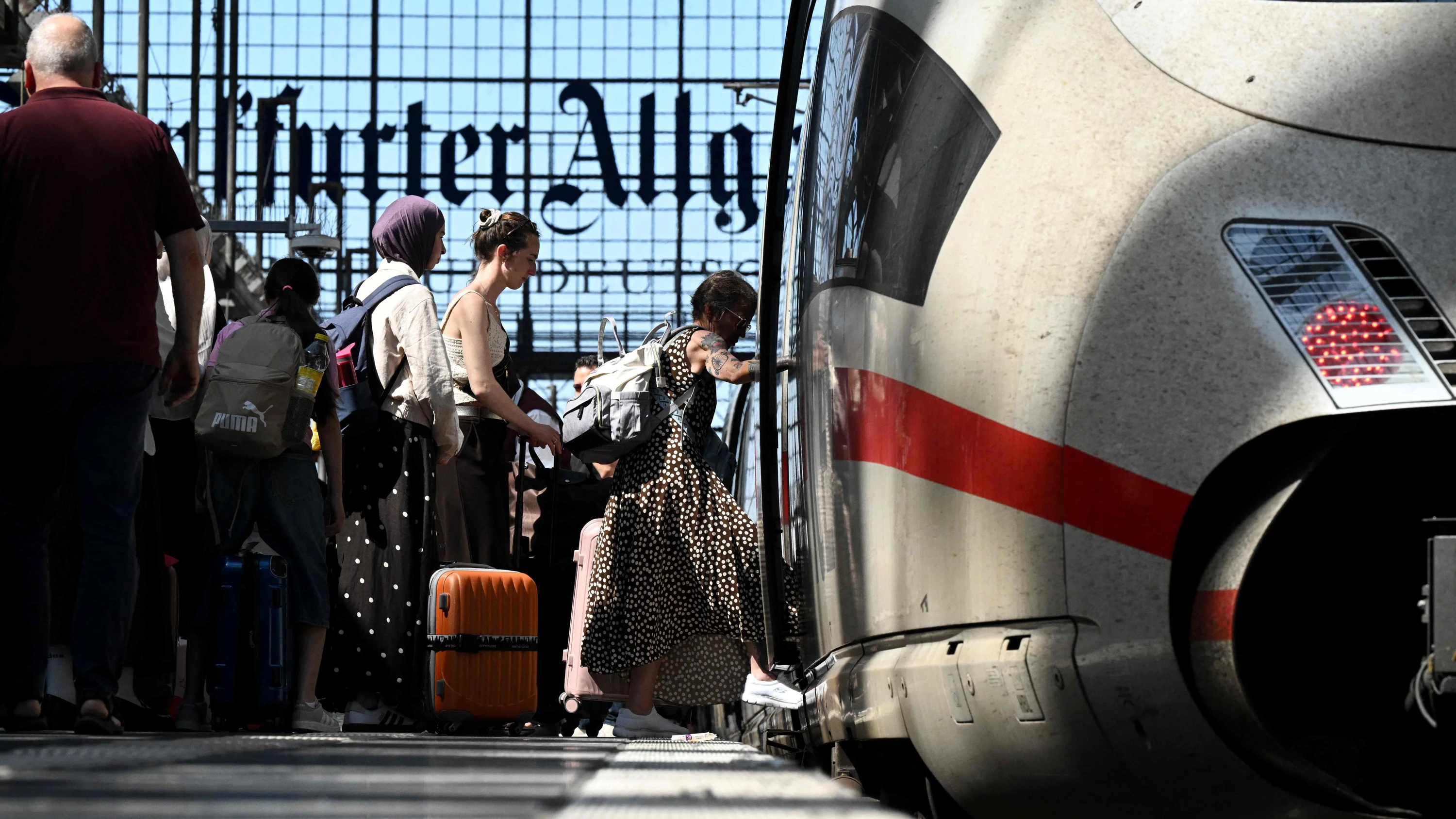 Schienenverkehr: Kleines Bahn-, großes Staatsproblem