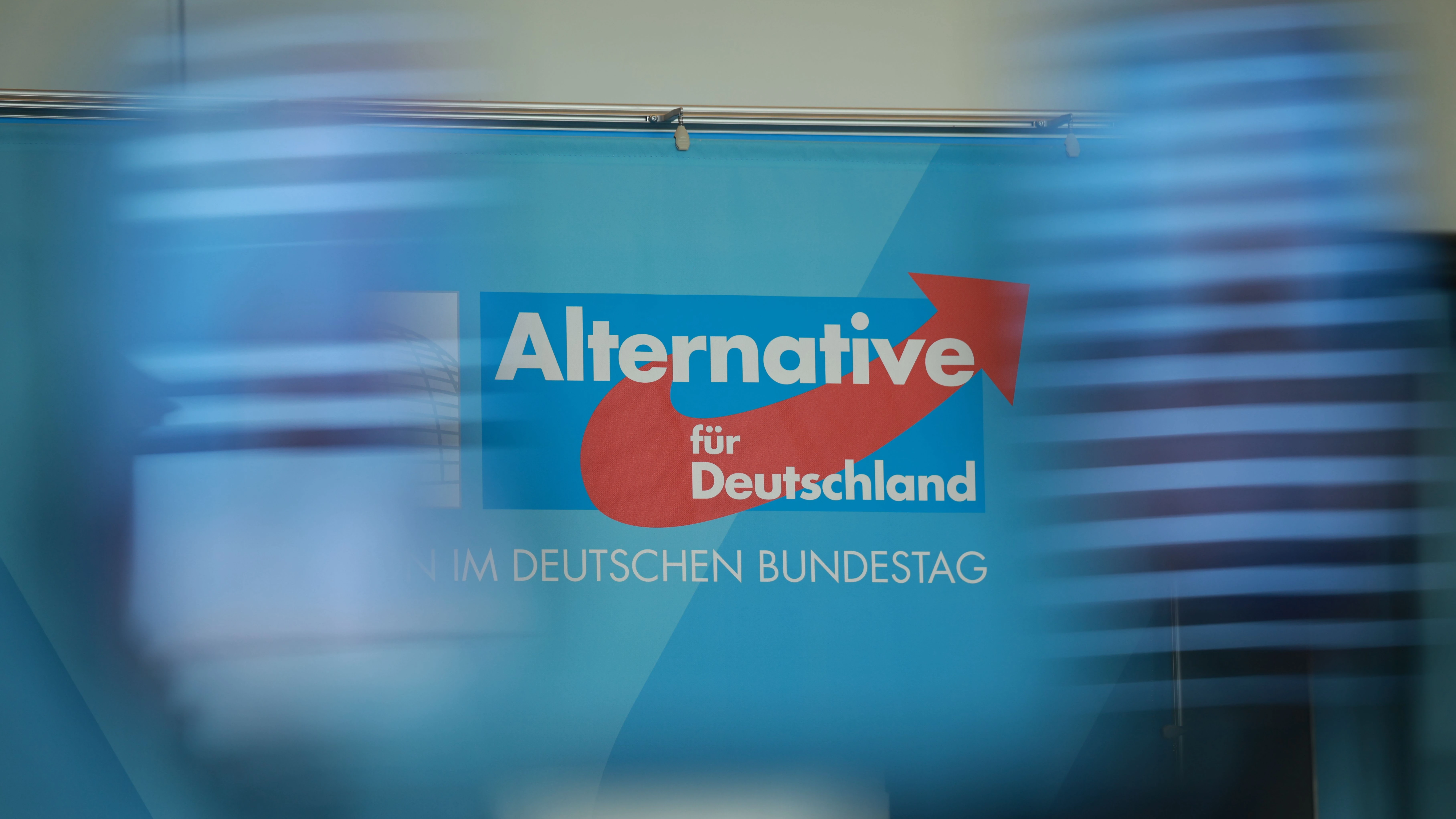 Liveblog Bundespolitik: AfD verliert im Markenstreit um Parteilogo und Namenskürzel