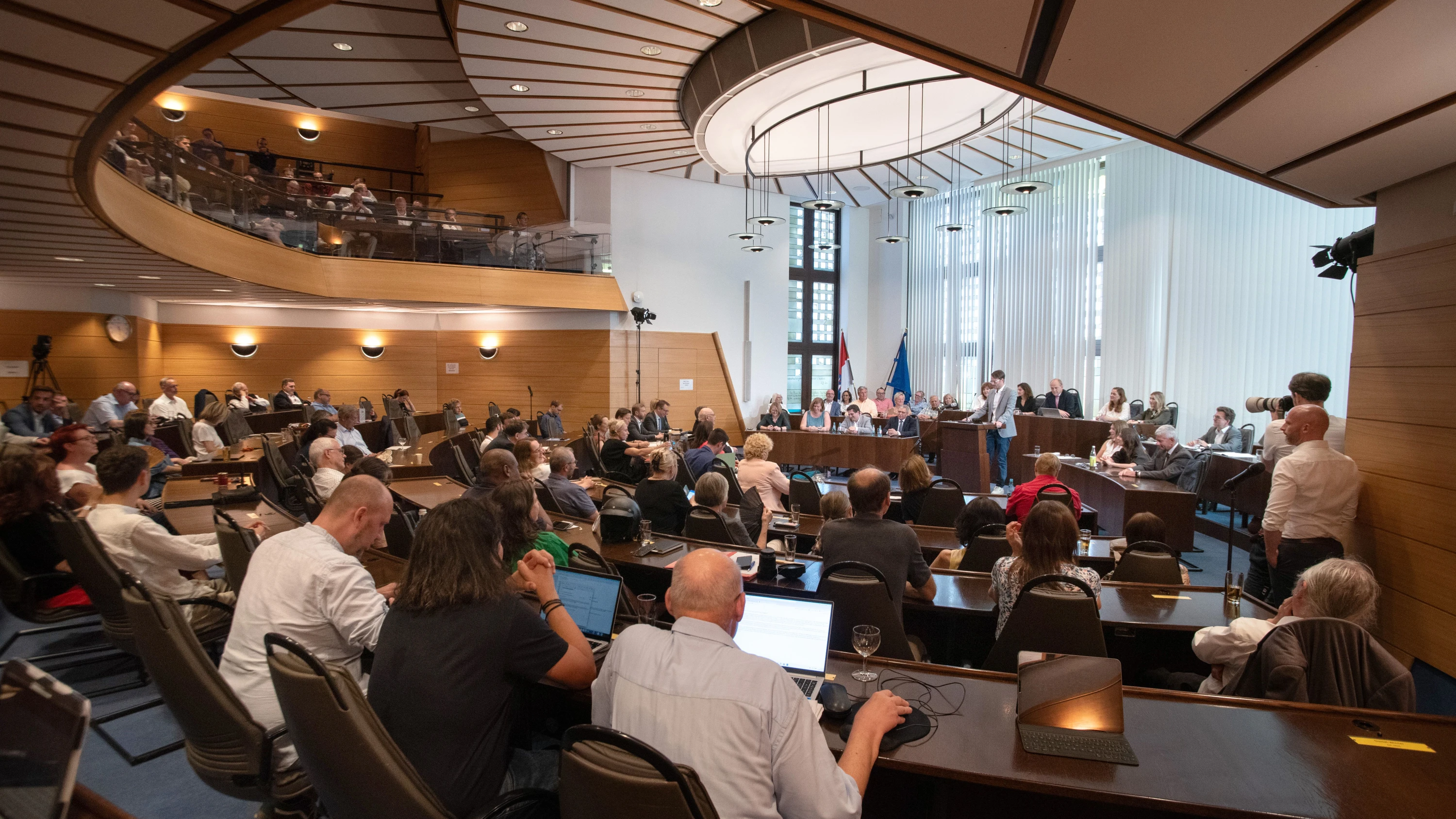 Neue Koalition in Wiesbaden: Abberufung von Stadträten eingeleitet