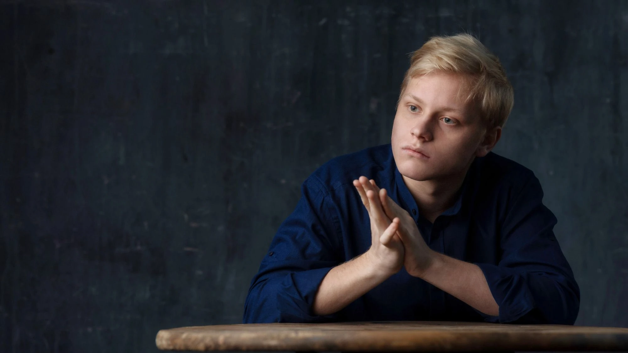 Debüt von Alexander Malofeev: Jugend, die den Schmerz kennt Debüt von Alexander Malofeev: Jugend, die den Schmerz kennt