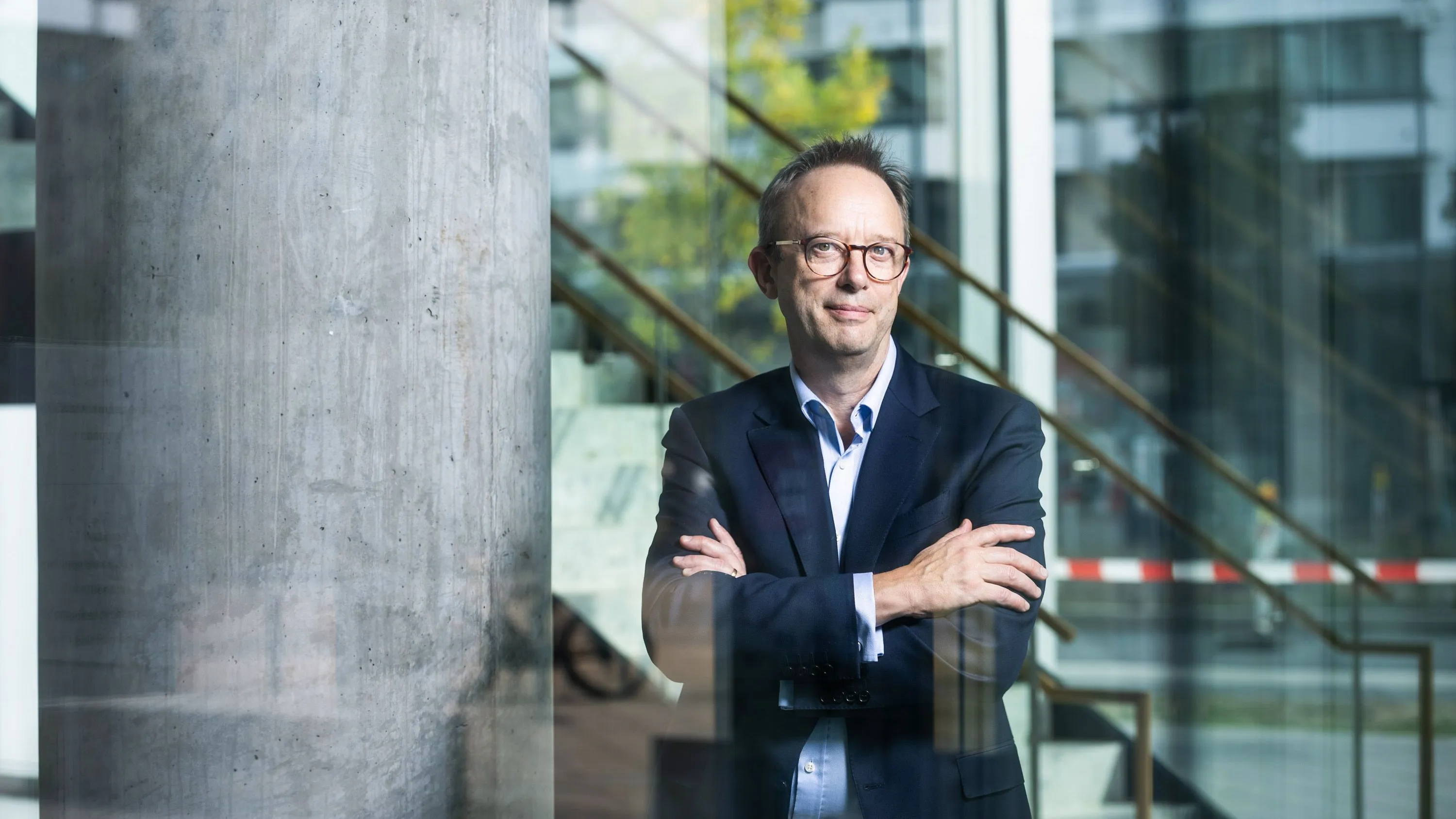 Pål Bergström, CEO des schwedischen Pensionsfonds AP7, steht im F.A.Z.-Tower. - Lucas Bäuml