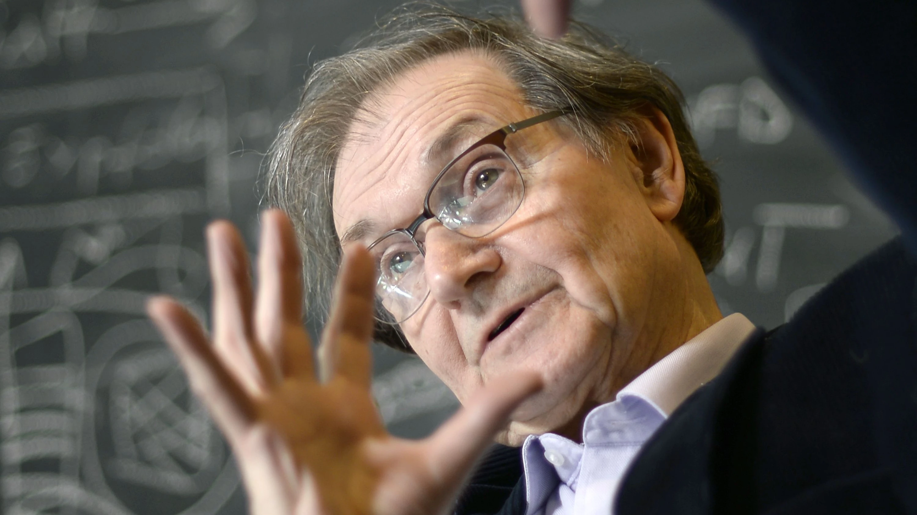 Populärwissenschaftlich: Der britische Mathematiker und Physik-Nobelpreisträger Sir Roger Penrose veröffentliche auch auflagenstarke Werke für interessierte Laien. - Picture Alliance