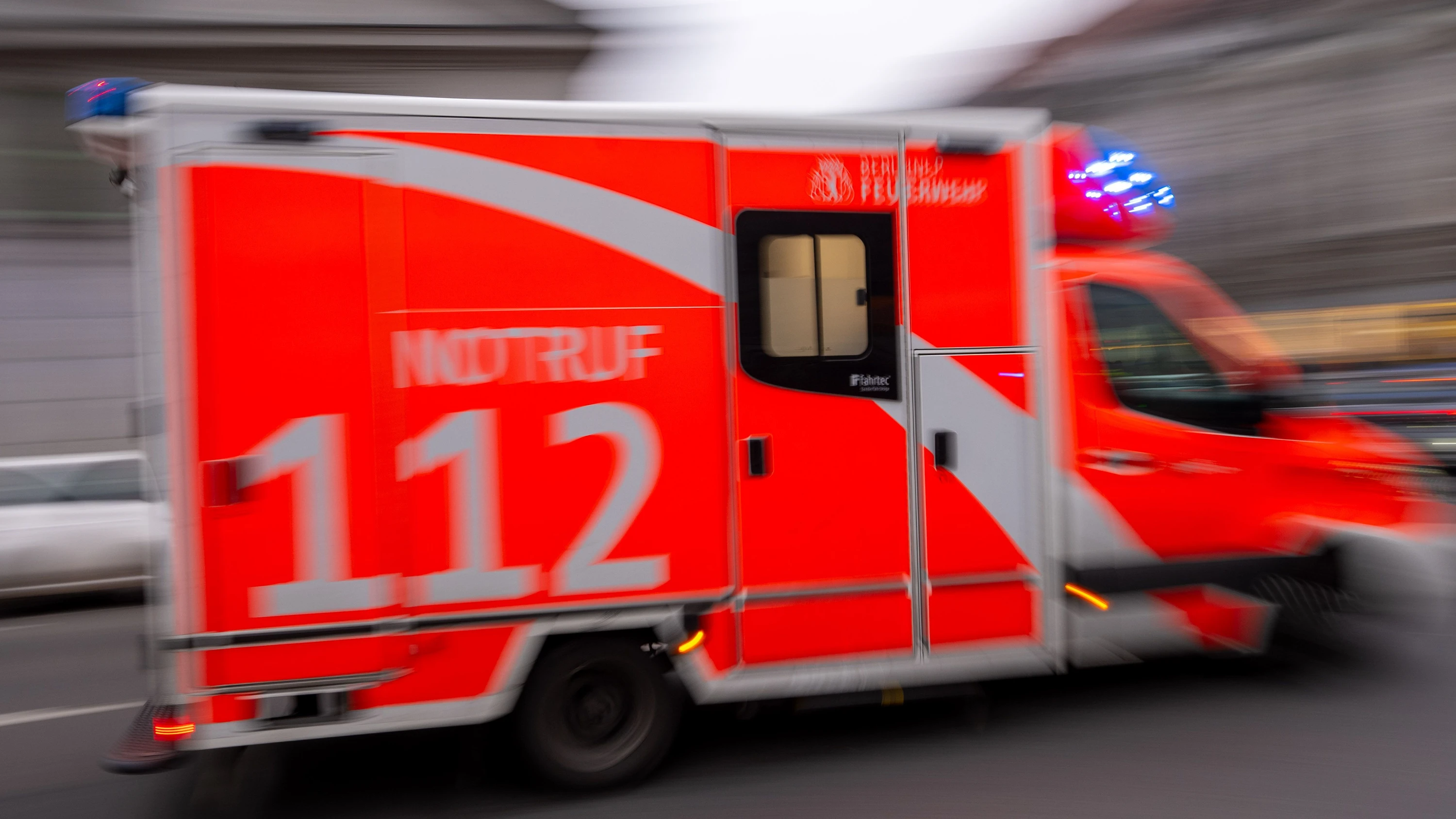 Rhein-Main-Liveblog: Kehrmaschine fährt Mann in Hanau an: schwer verletzt