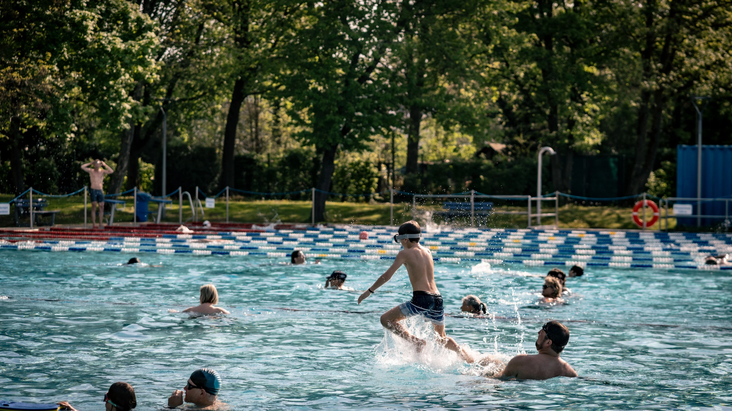 Frankfurter Bäder: Mehr als eine Million Besucher in Freibädern