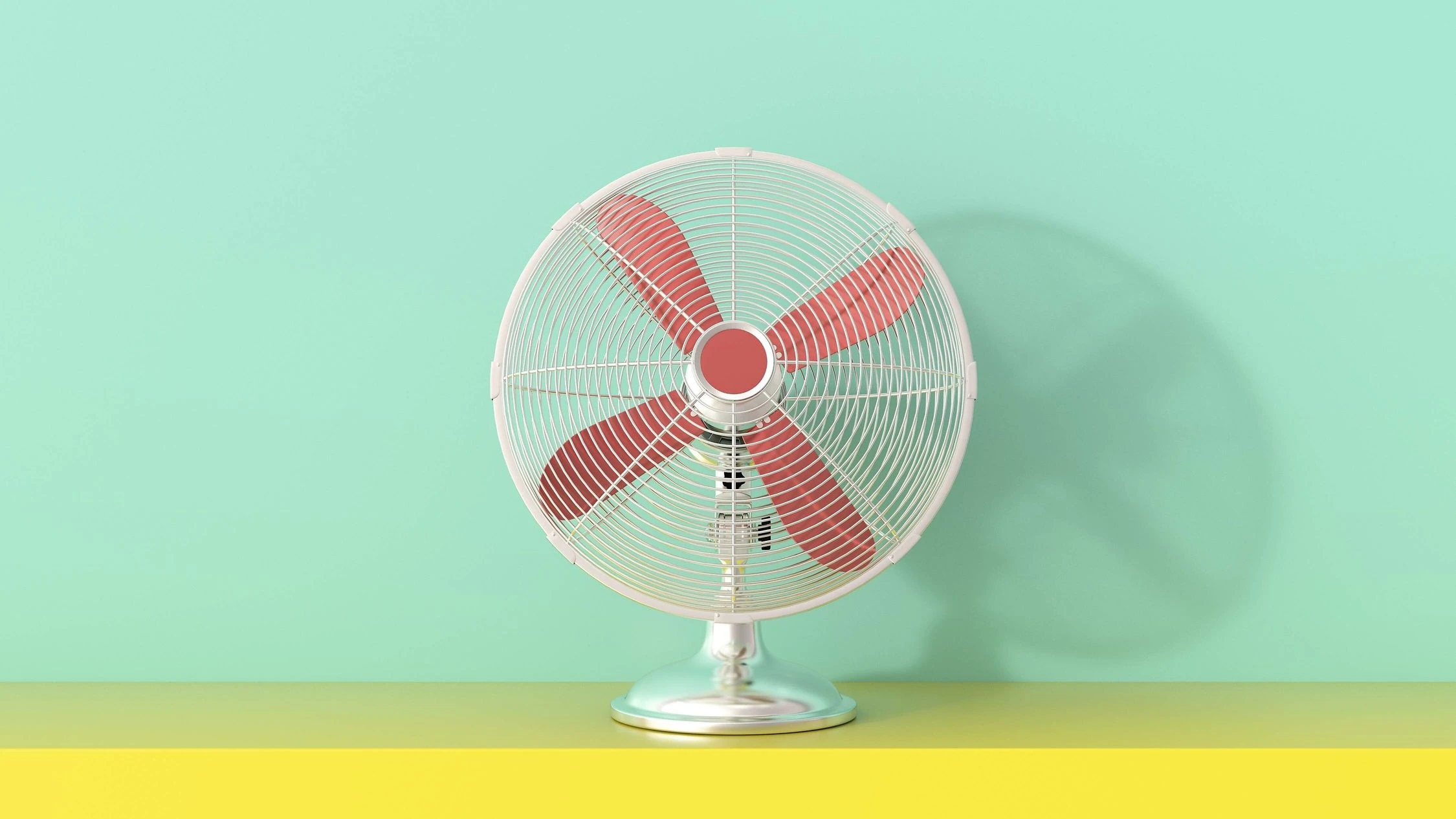 Ein Ventilator sorgt für Abkühlung: Das kann Bekleidung auch – wenn es die richtige ist. - Picture Alliance
