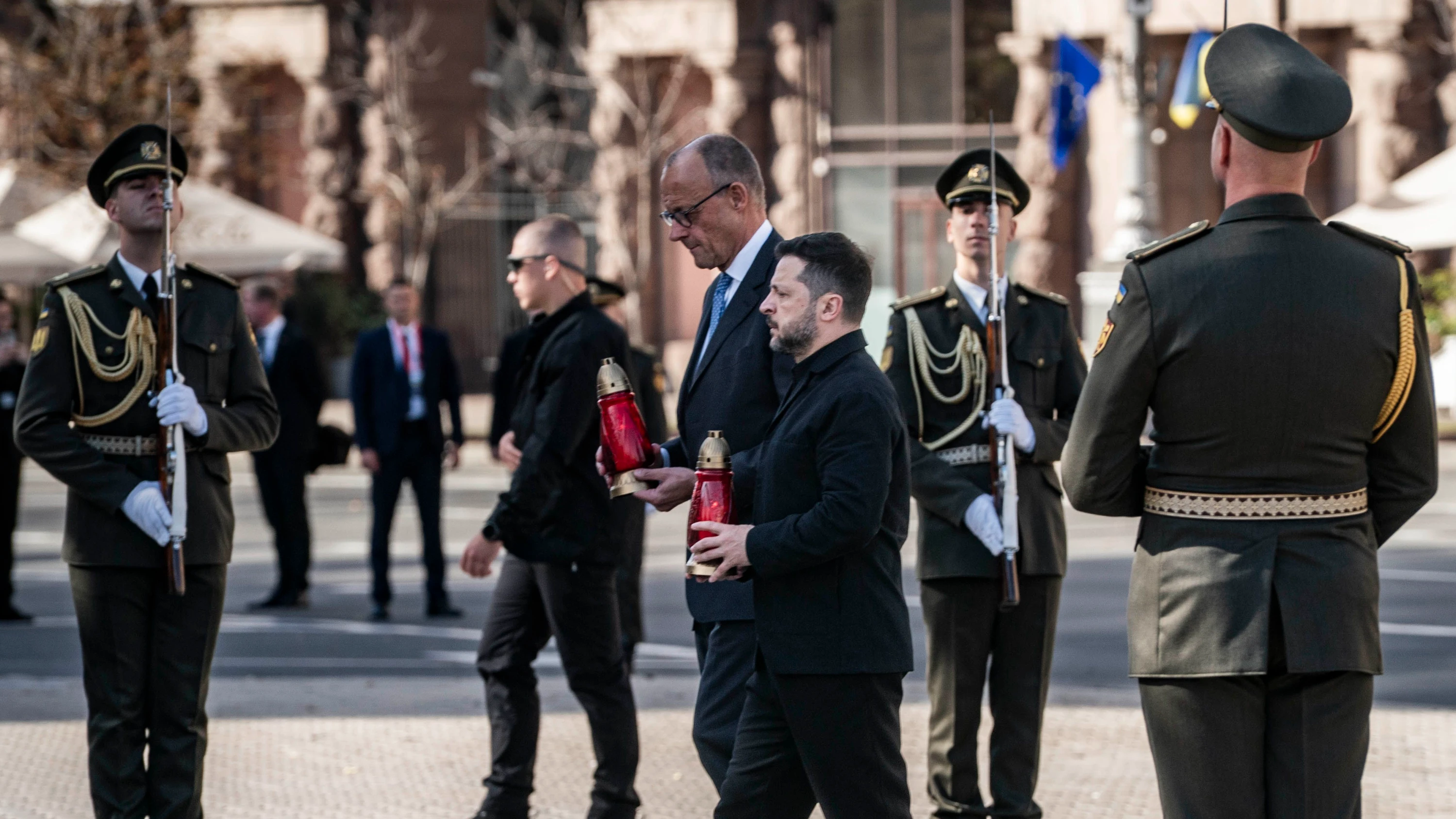 Merz-Besuch in Kiew: „Herr Putin, hören Sie diesen sinnlosen Krieg auf!“