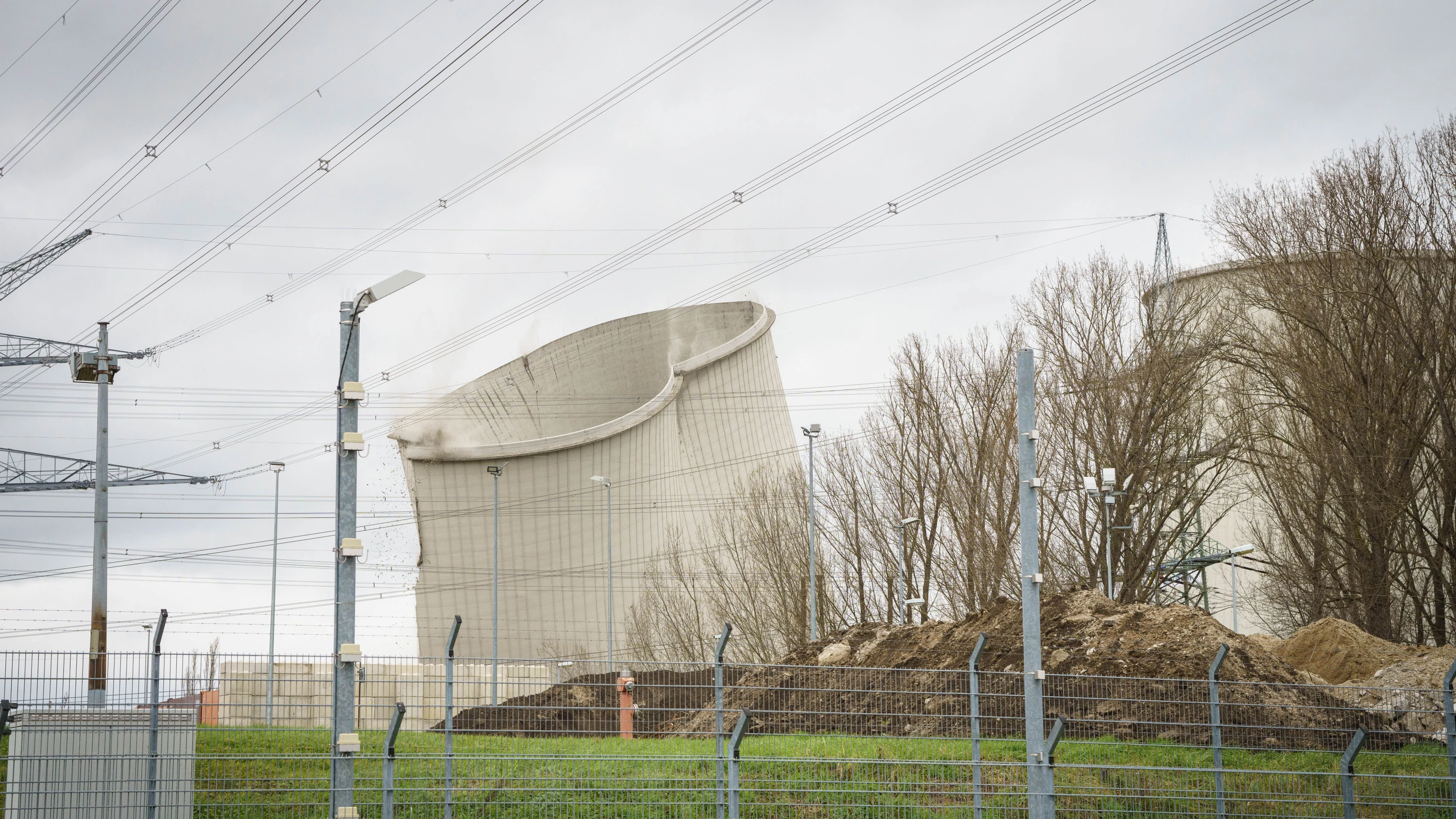 Gefährliche Dunkelflauten: Energiewende braucht laut Studie auch Atomkraft