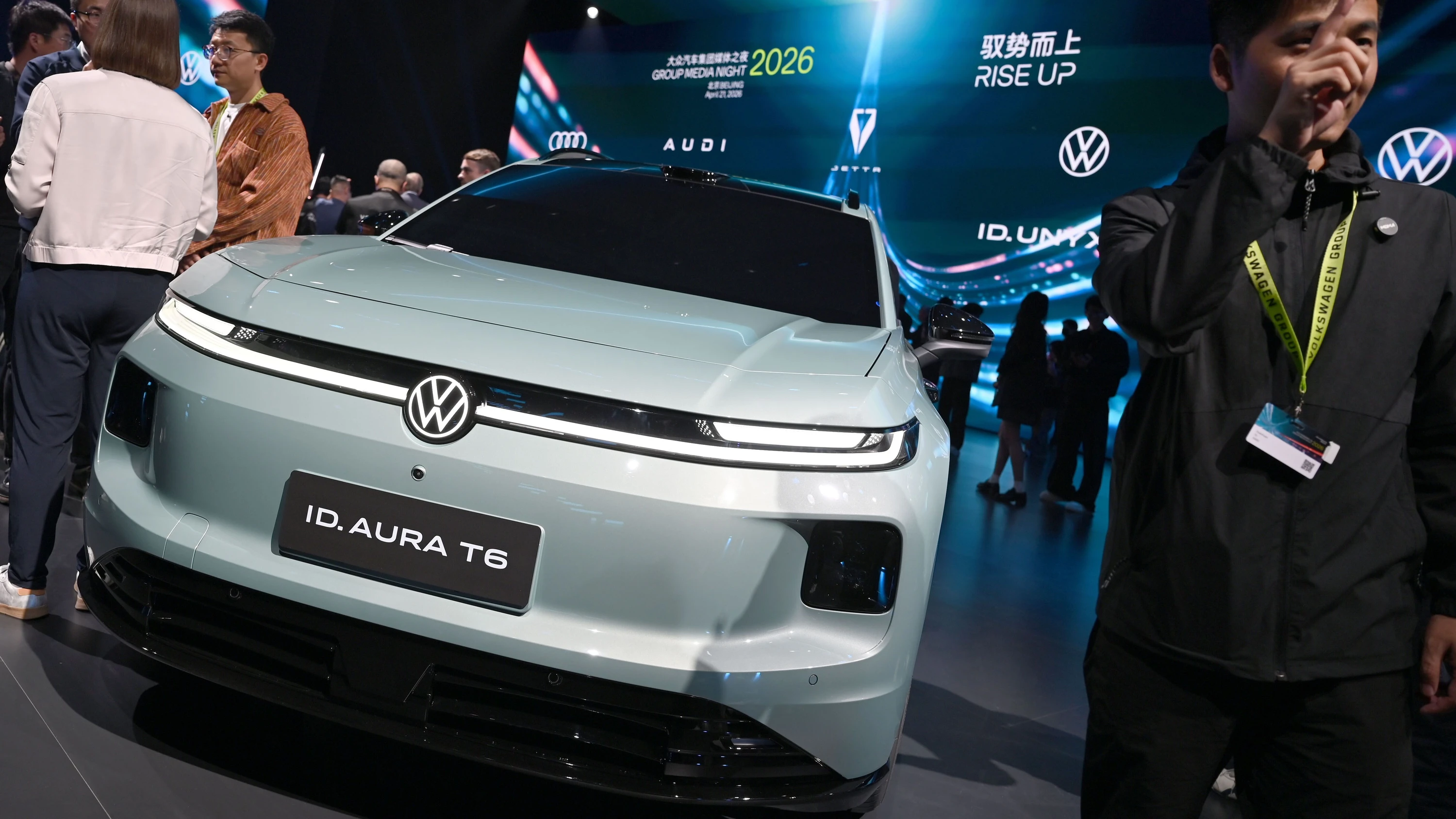 Business-Ticker: Chinas Automarkt verzeichnet stärksten Rückgang seit Corona