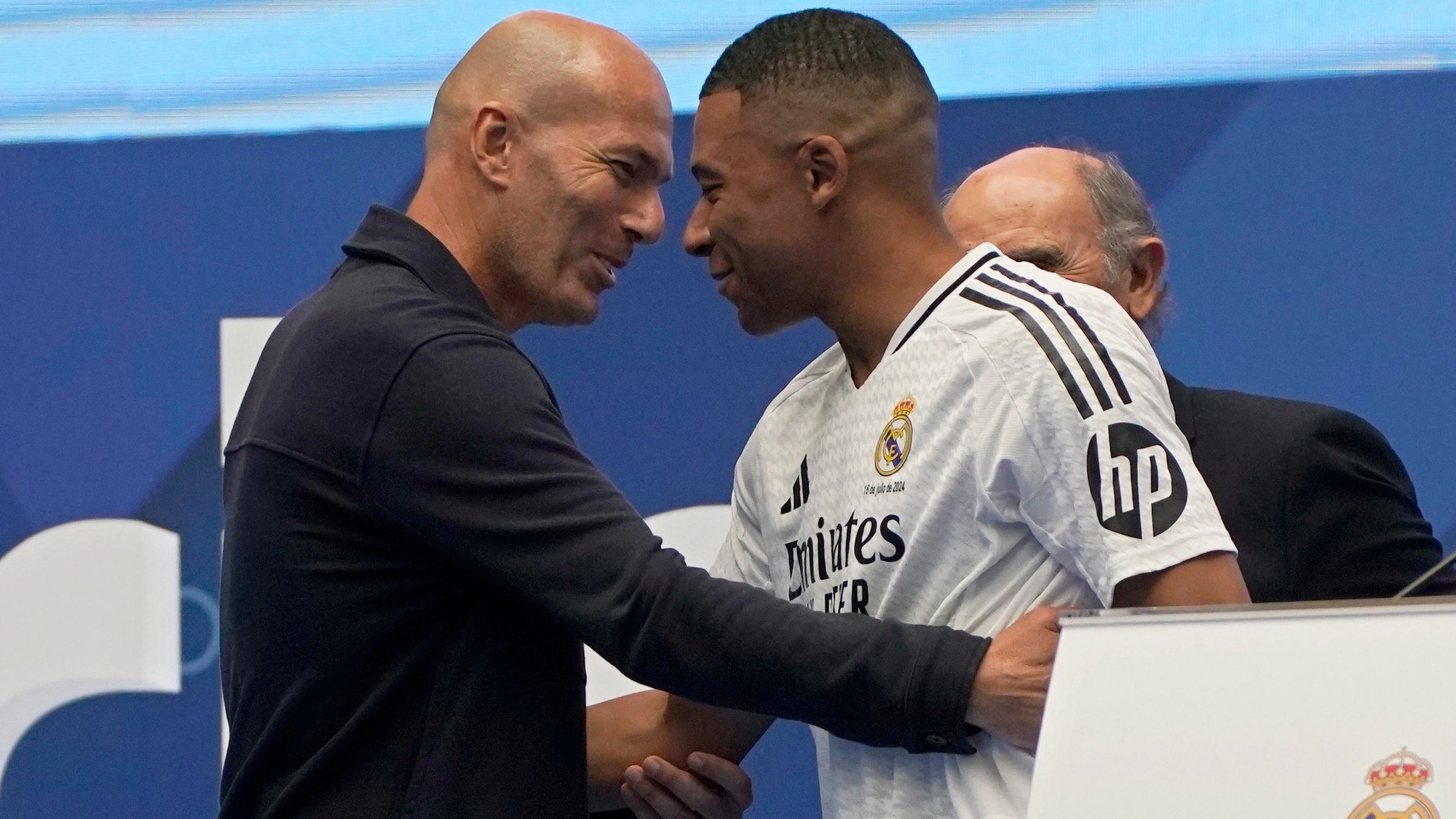 Zidane wird Frankreich-Trainer: „Alles, was er anfasst, verwandelt sich in Gold“
