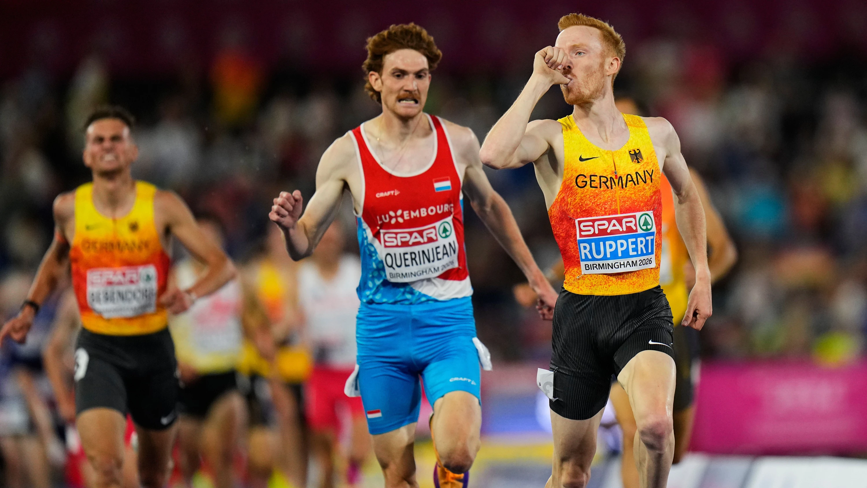 EM in Birmingham: Ruppert holt Gold über 3000 Meter Hindernis – Mixed-Staffel sprintet zu Silber EM in Birmingham: Ruppert holt Gold über 3000 Meter Hindernis – Mixed-Staffel sprintet zu Silber