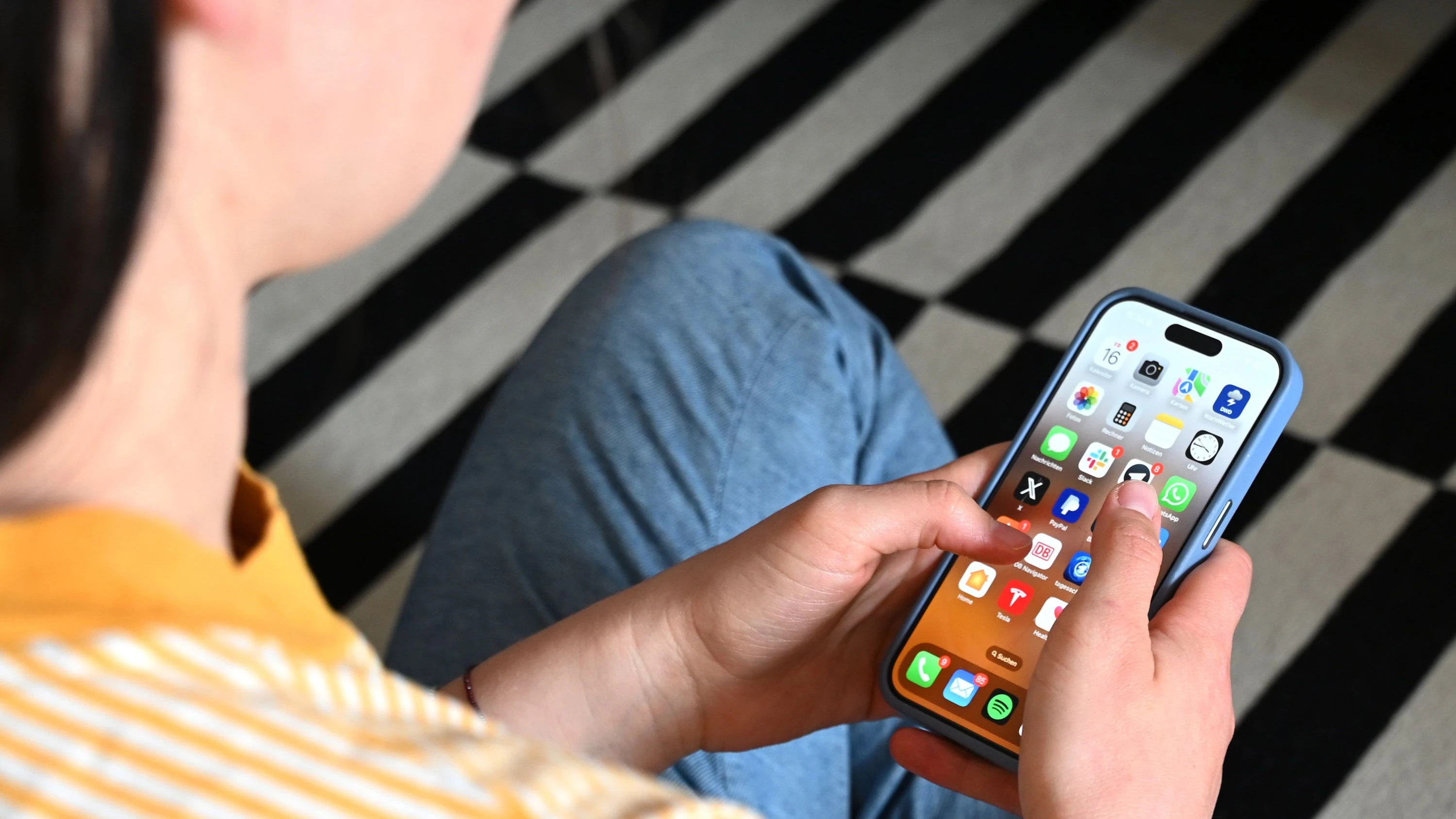 Social-Media-Verbot: „Mit 14 konnte ich den Content noch nicht einordnen“