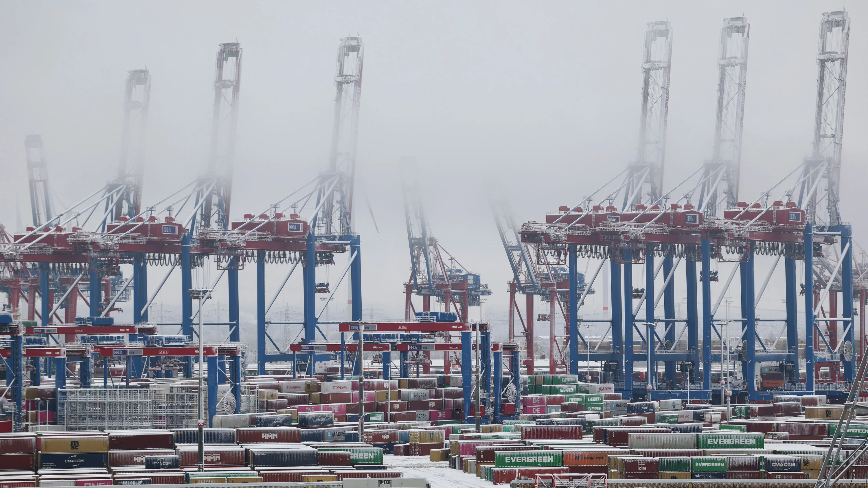 Wirtschaftskrise: Nach zwei Jahren ein Lebenszeichen von der Ausfuhr