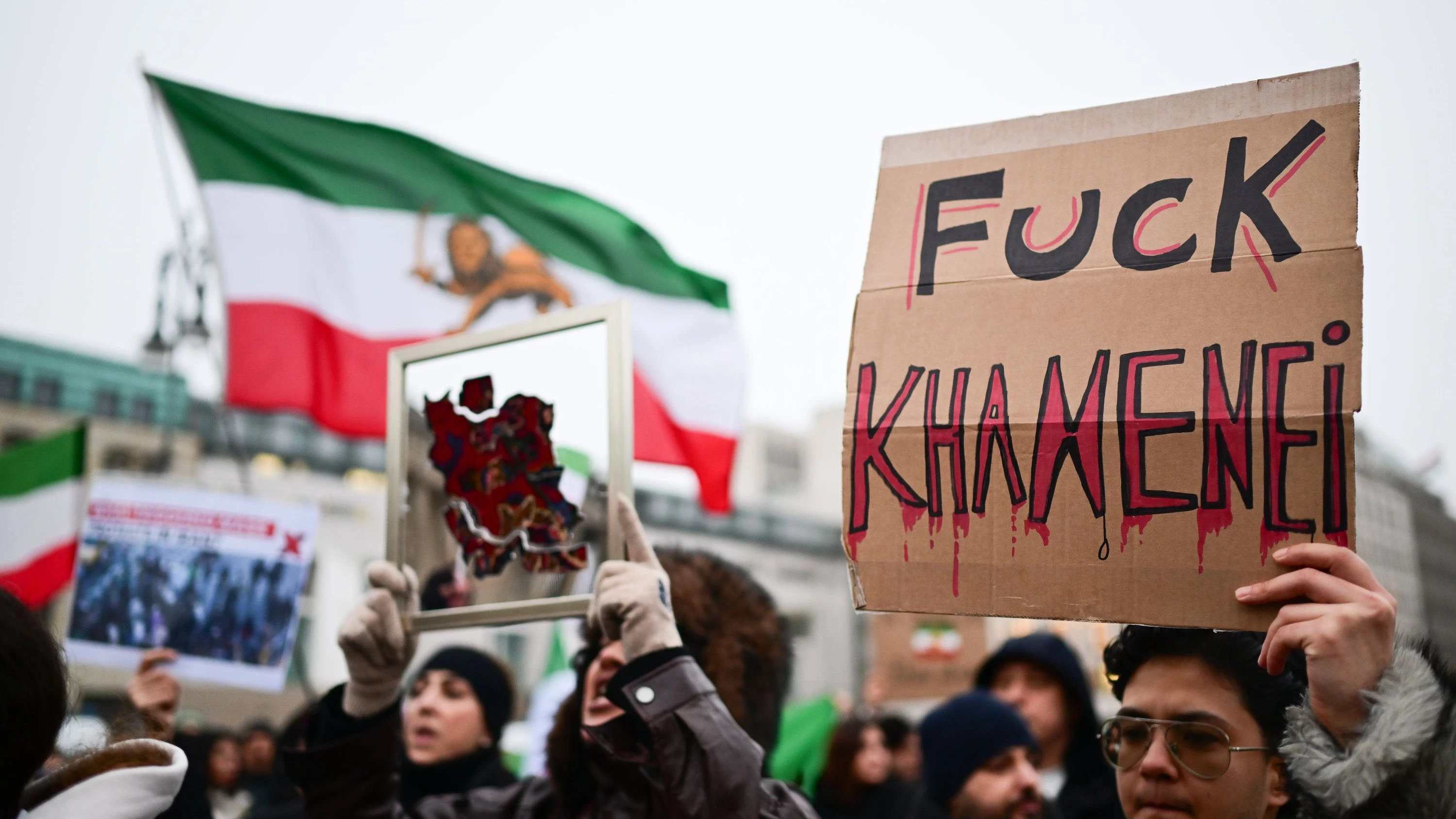 Hessens Europaminister: „Revolutionsgarden in Iran auf EU-Terrorliste setzen“