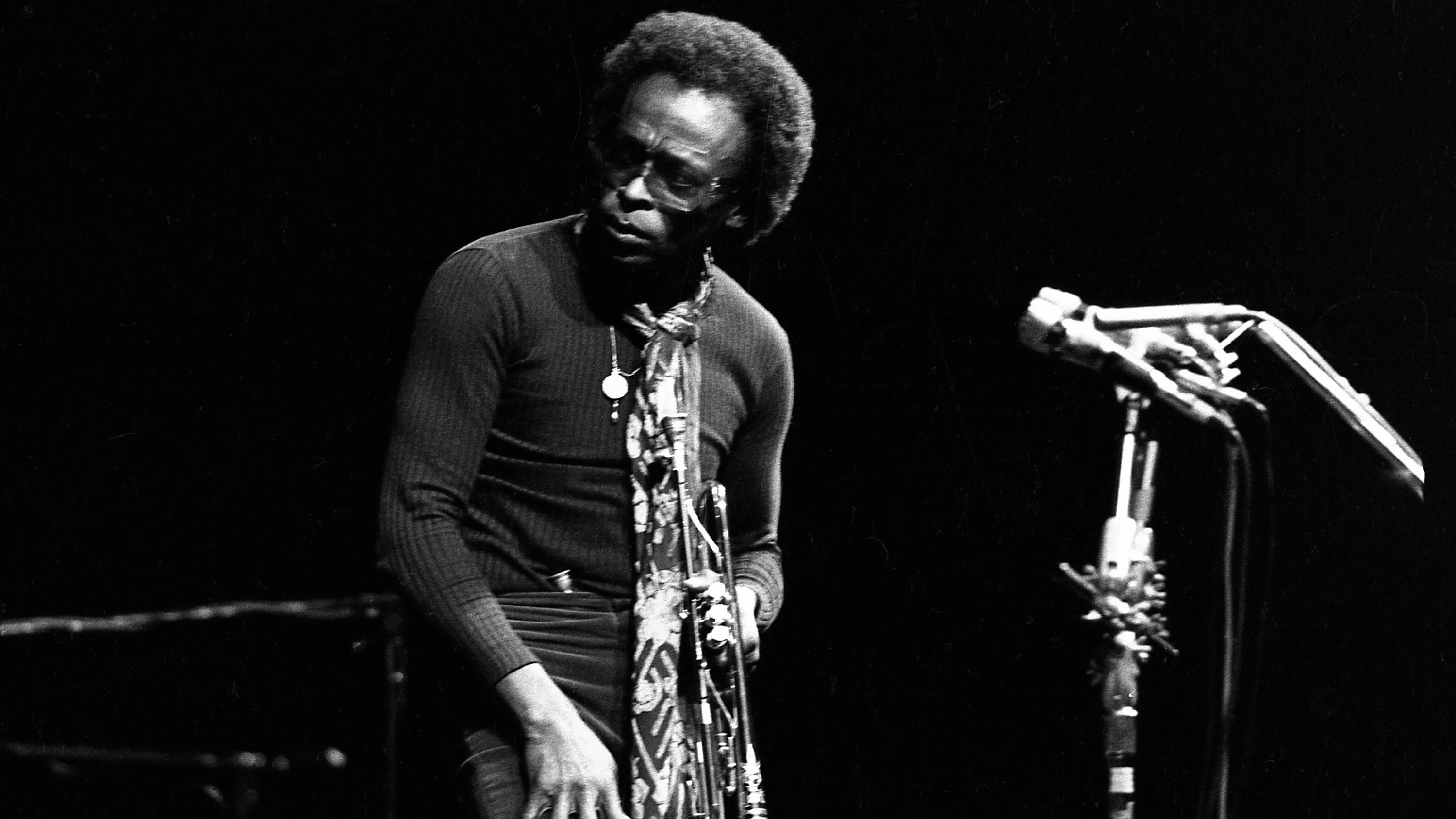 Miles Davis 100: Alle sieben Sinne auf den Klang gerichtet Miles Davis 100: Alle sieben Sinne auf den Klang gerichtet