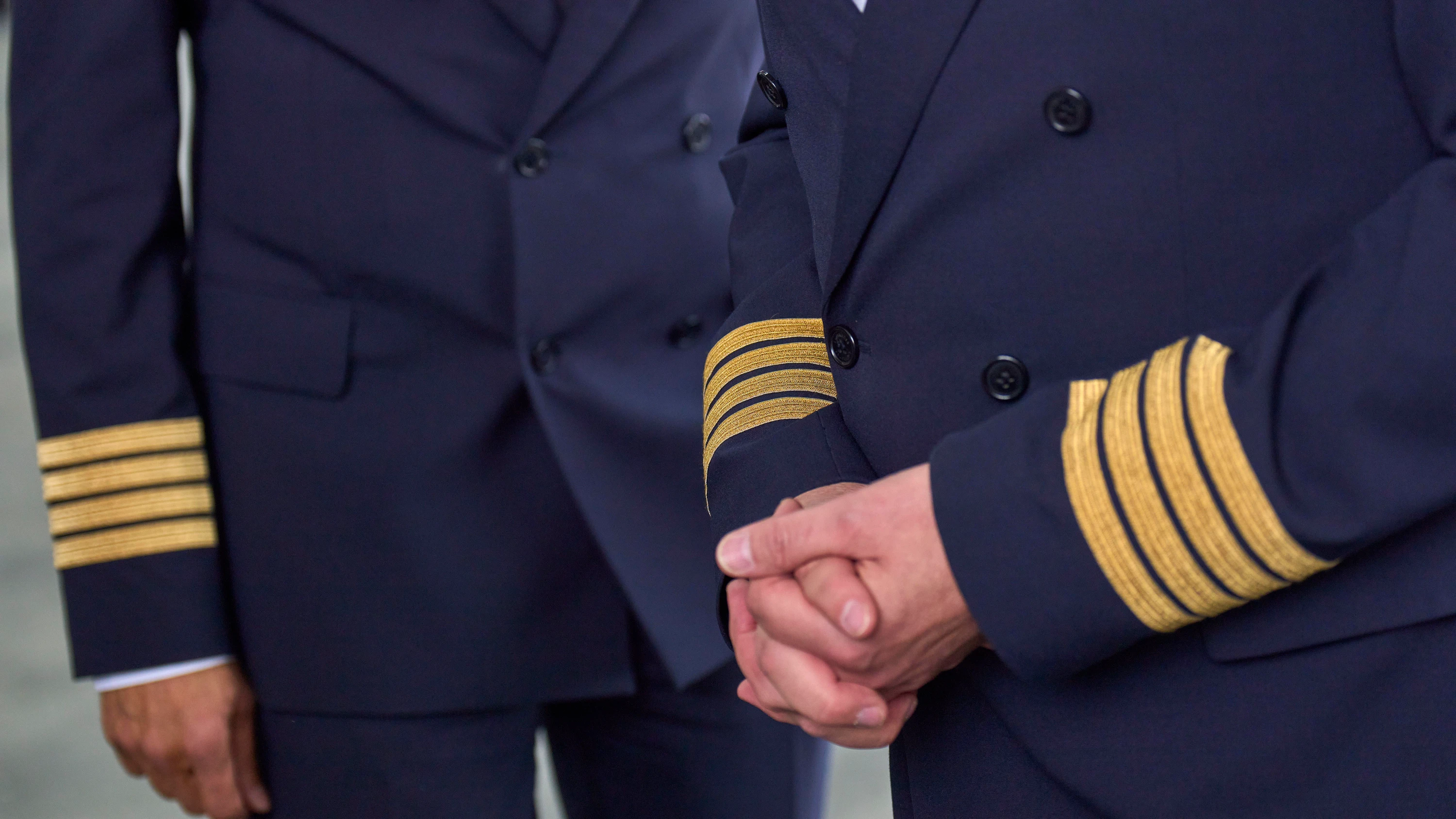 Gehälter in Hessen: Piloten verdienen im Durchschnitt weitaus mehr als Ärzte